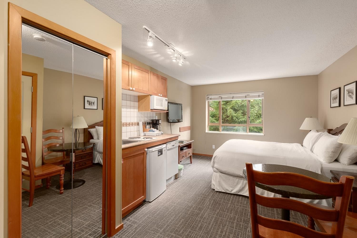301 - 4315 Northlands Boulevard, Whistler, V8E 1C1 — photo 4
