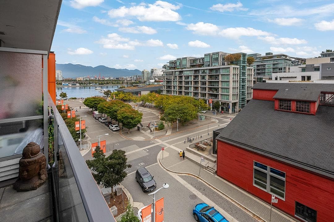 605 - 123 W 1st Avenue, Vancouver, V5Y 0E2 — photo 3