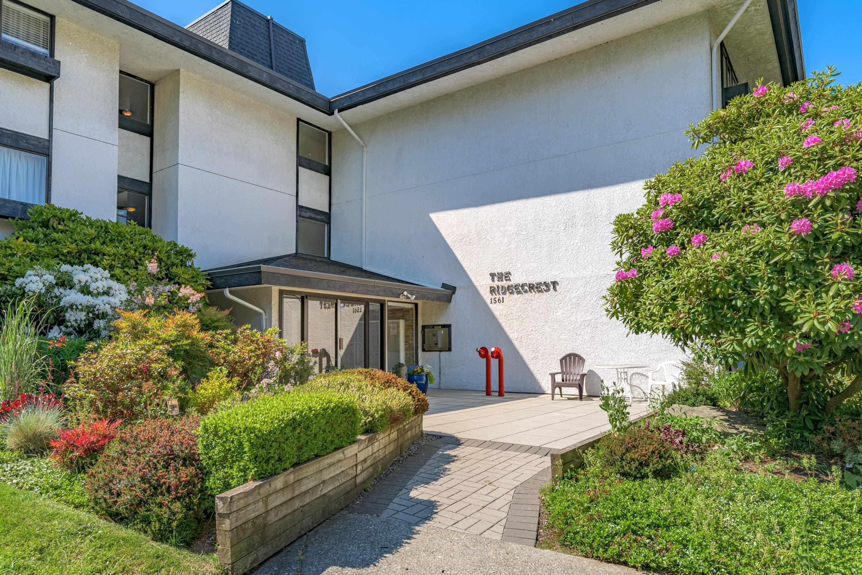 309 - 1561 Vidal Street, White Rock, V4B 5A7 — photo 2