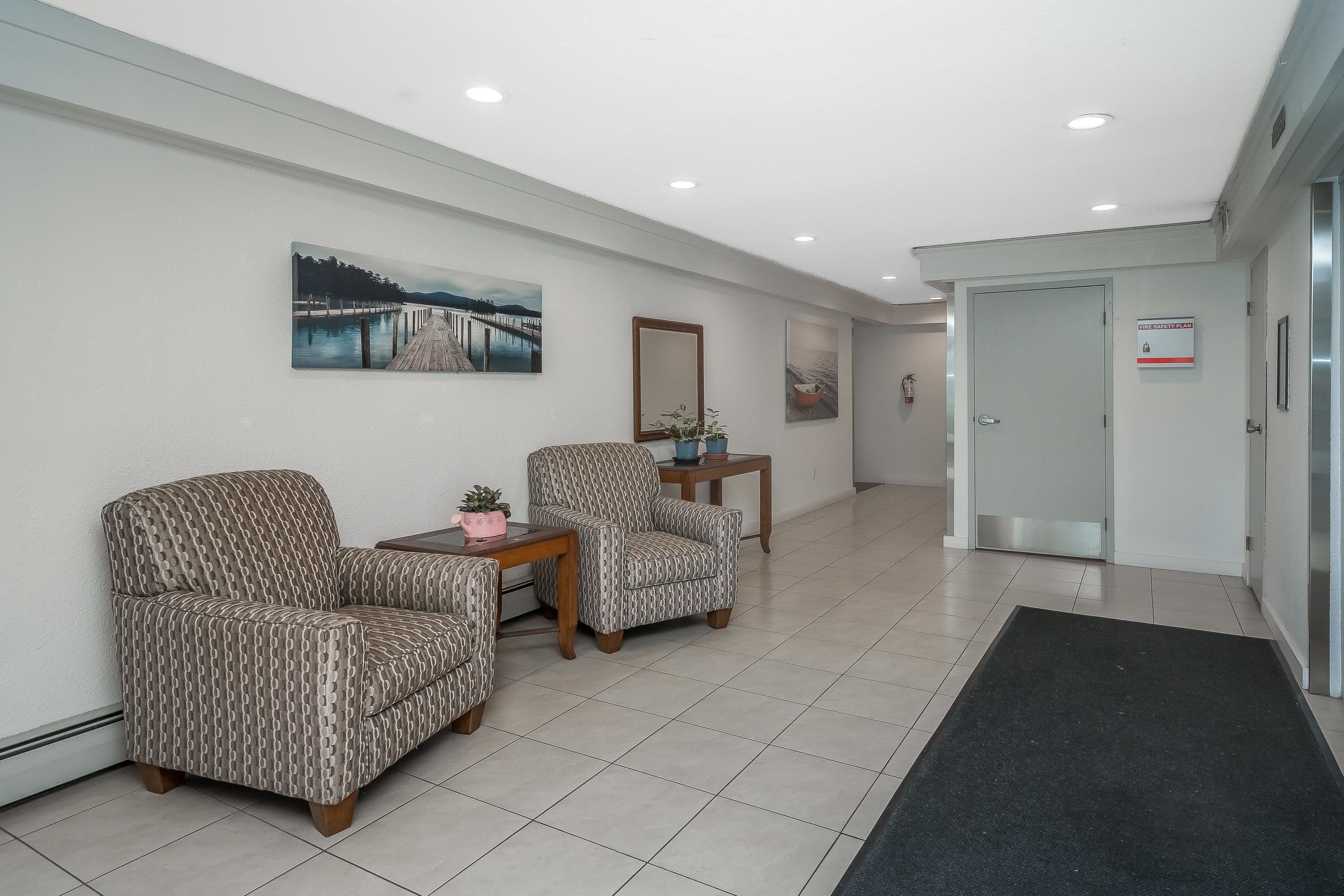 309 - 1561 Vidal Street, White Rock, V4B 5A7 — photo 4