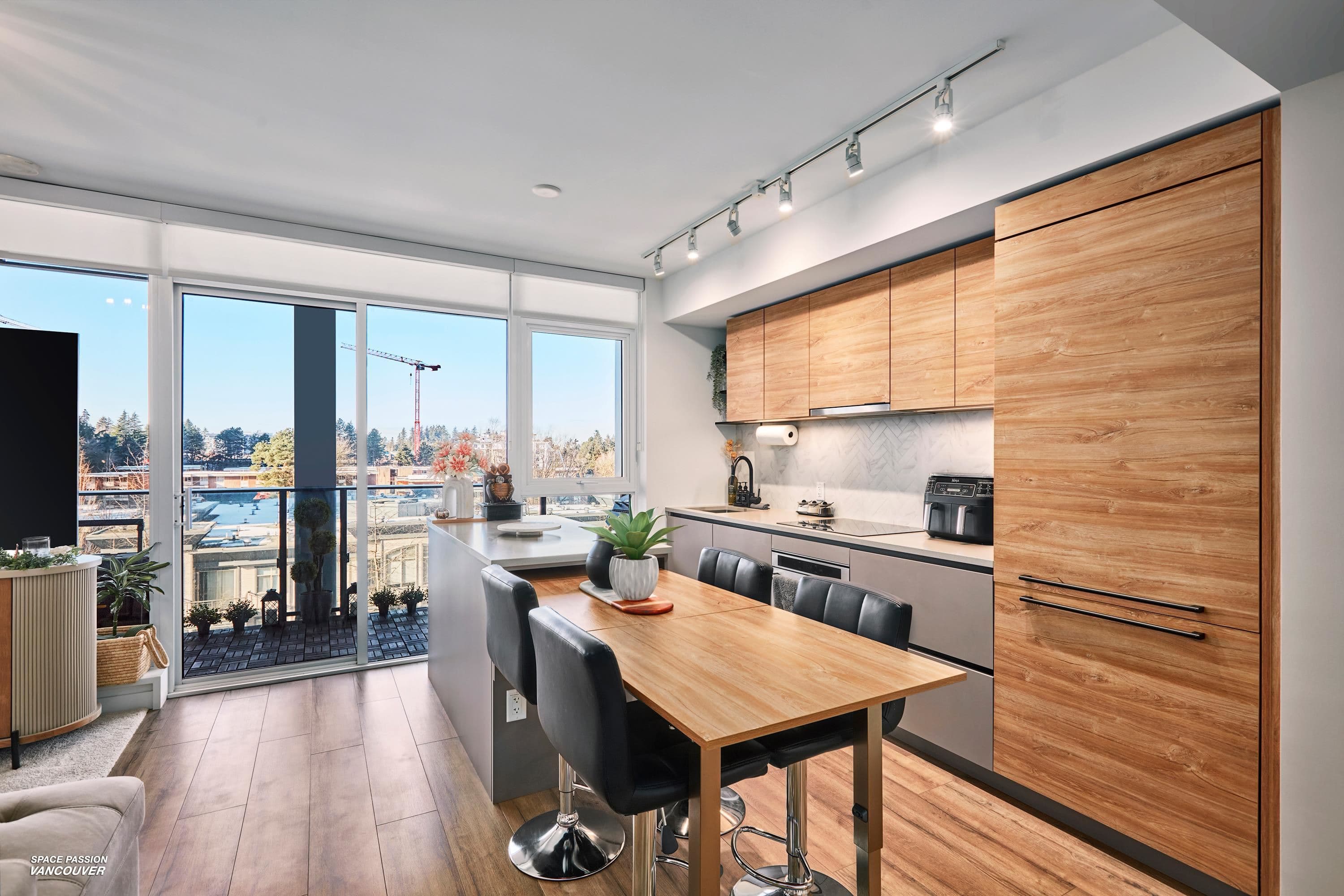 710 - 10448 University Drive, Surrey, V3T 0S7 — photo 4