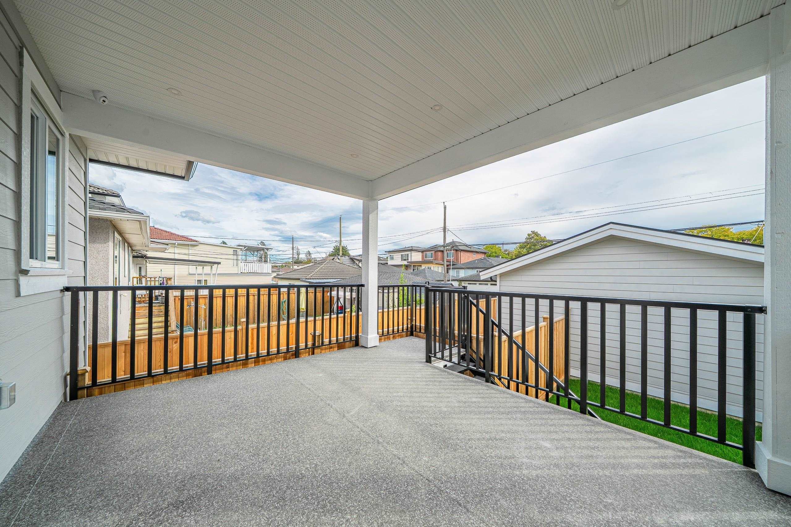 2172 E 46th Avenue, Vancouver, V5P 1P4 — photo 2