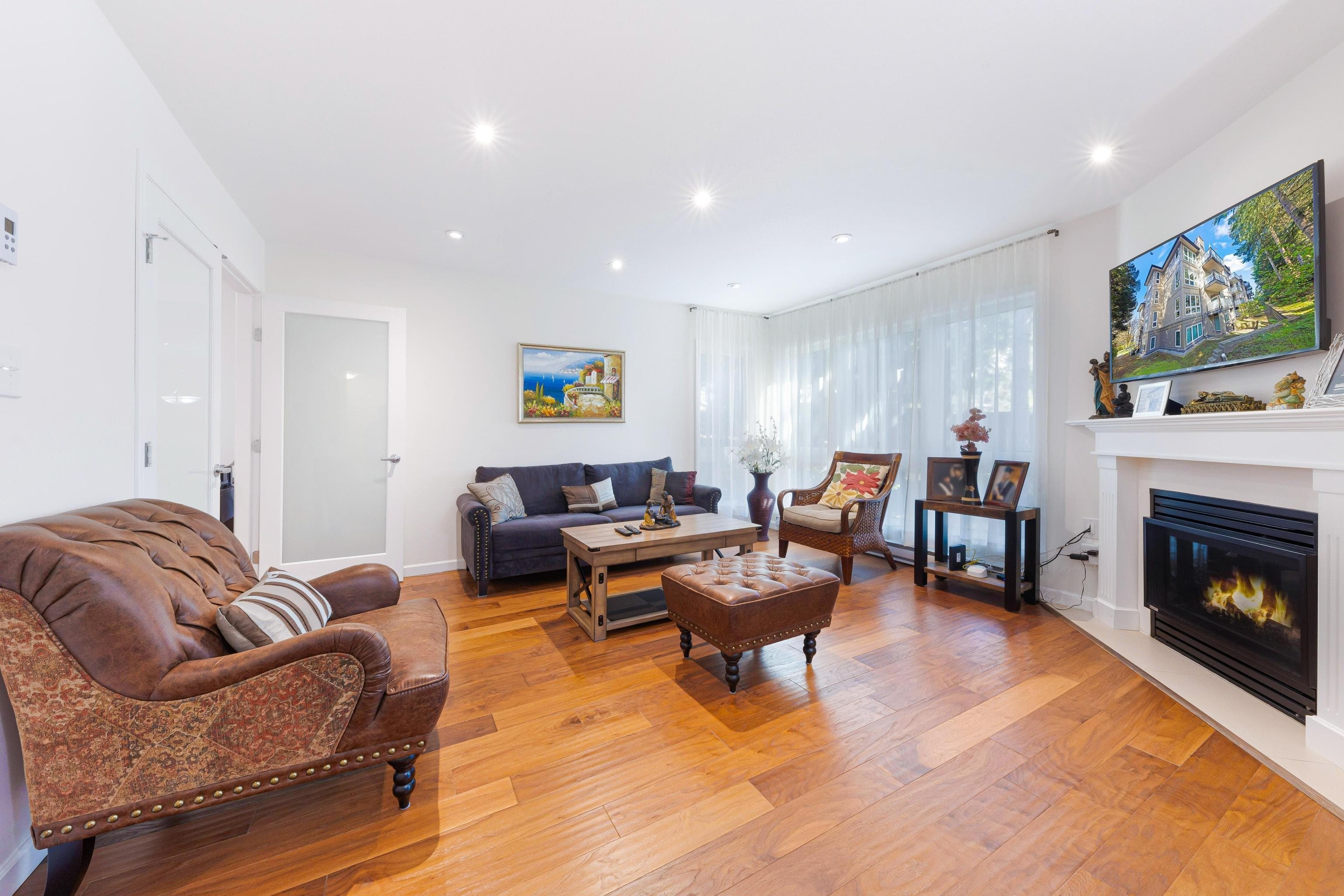 303 - 3950 Linwood Street, Burnaby, V5G 4R5 — photo 2