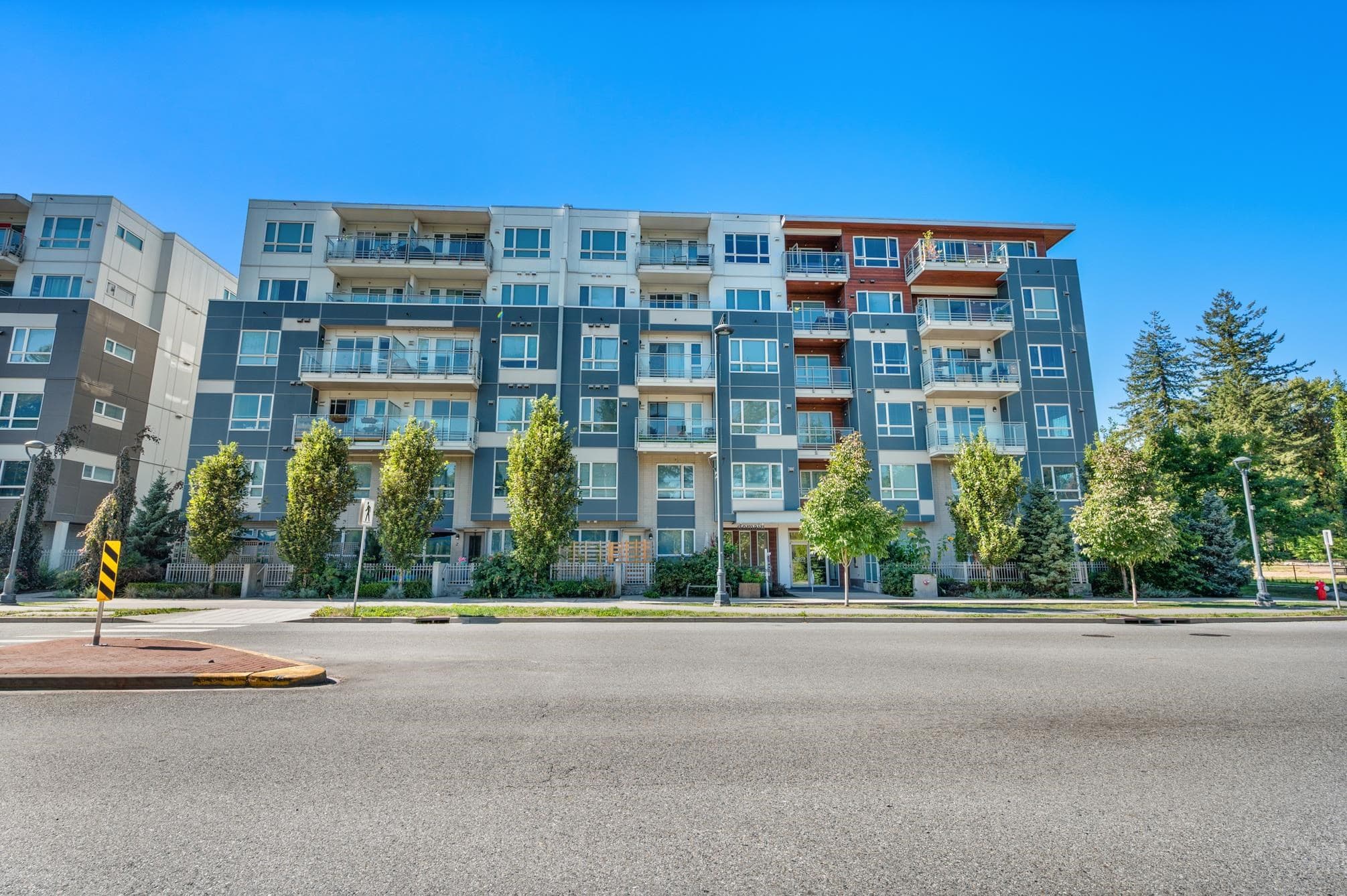 614 - 10603 140 Street, Surrey, V3T 0M8 — photo 3