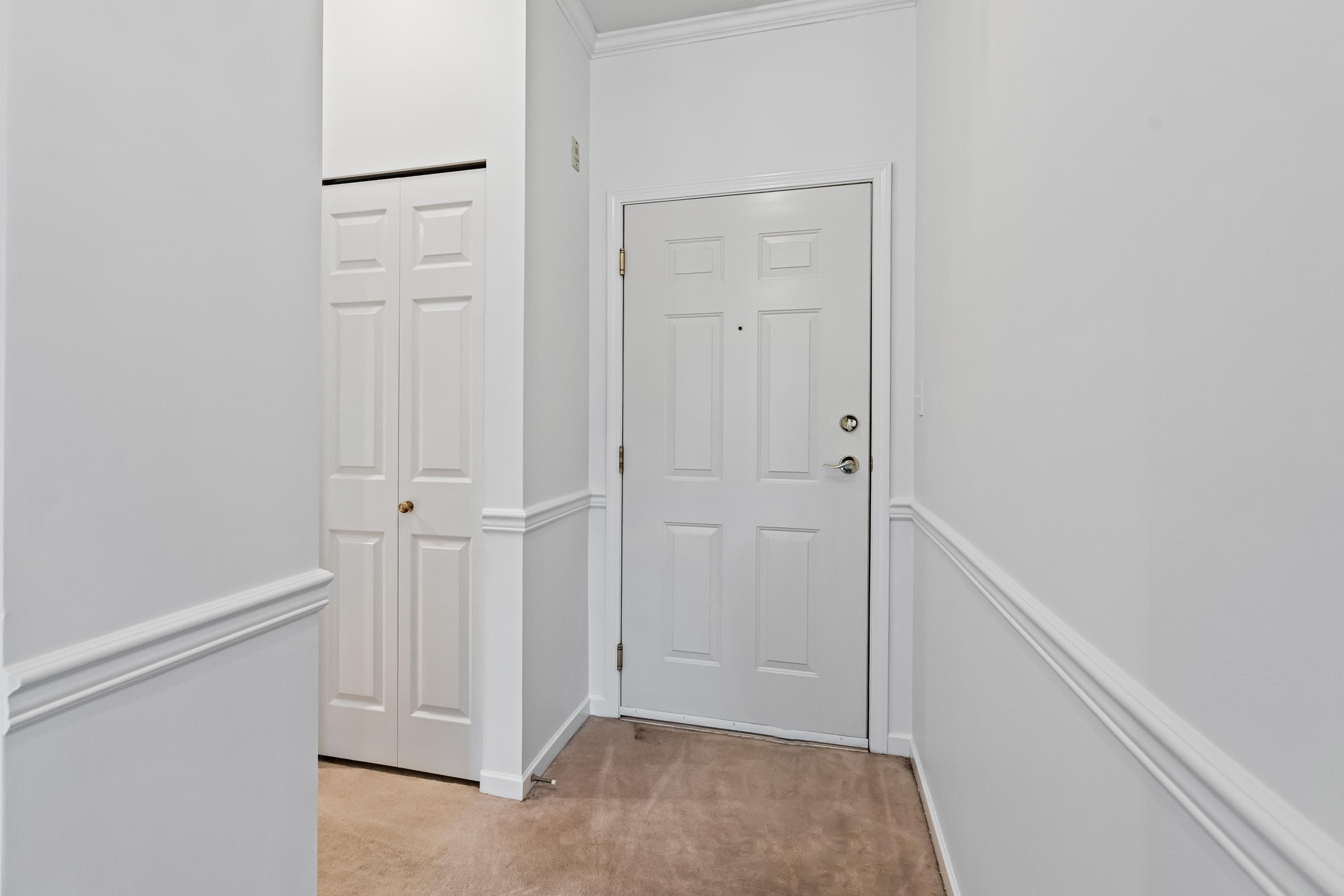 311 - 1533 Best Street, White Rock, V4B 4E9 — photo 5