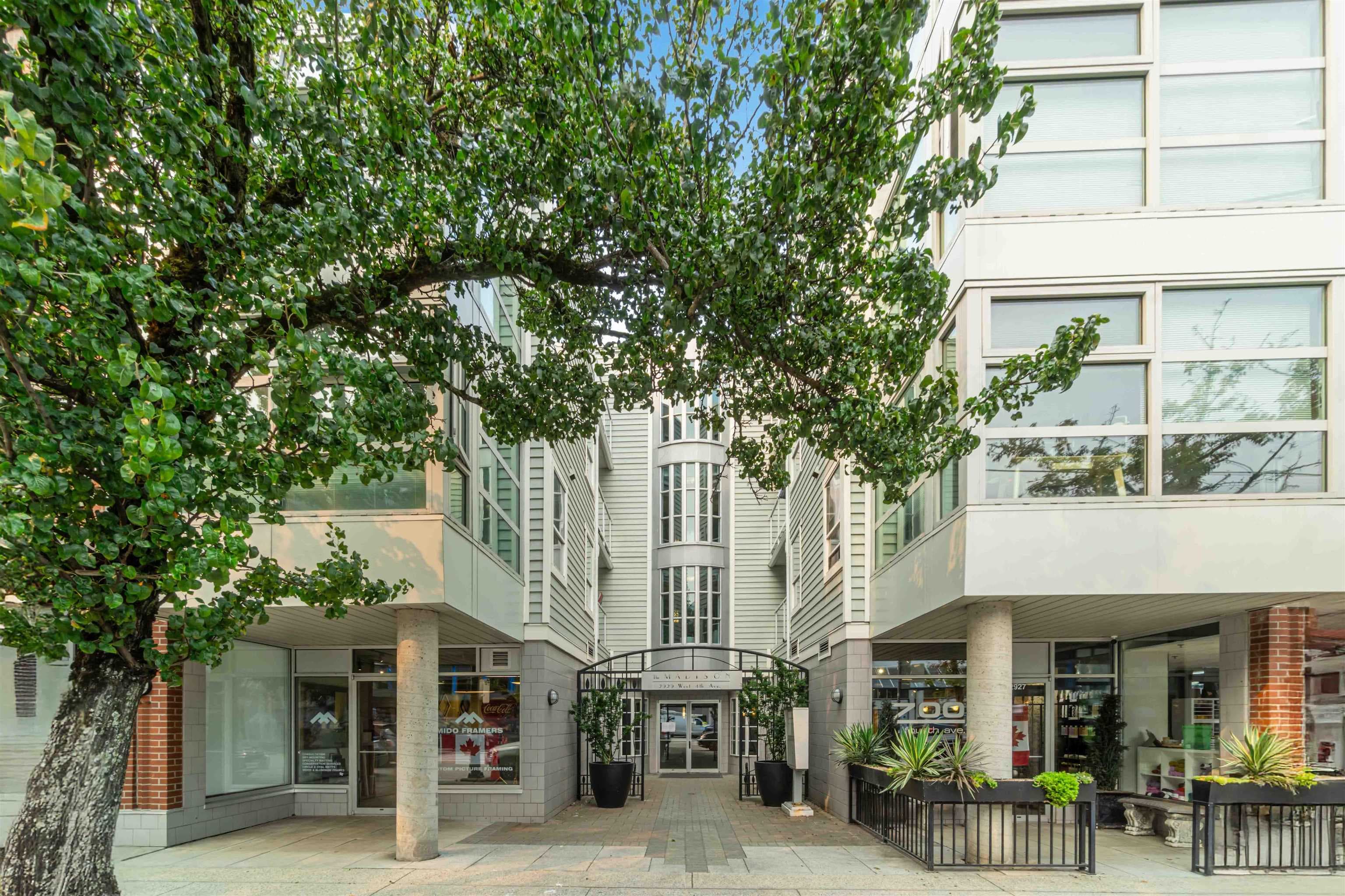 307 - 2929 W 4th Avenue, Vancouver