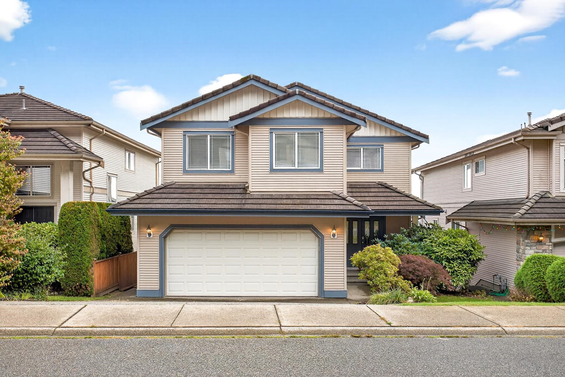 3028 Maplewood Court, Coquitlam