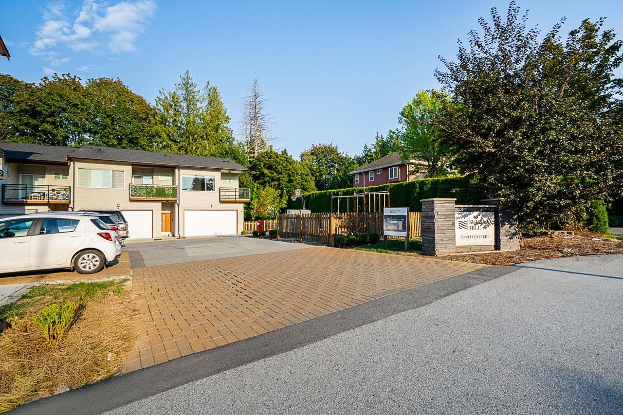 18 - 5960 142 Street Street, Surrey