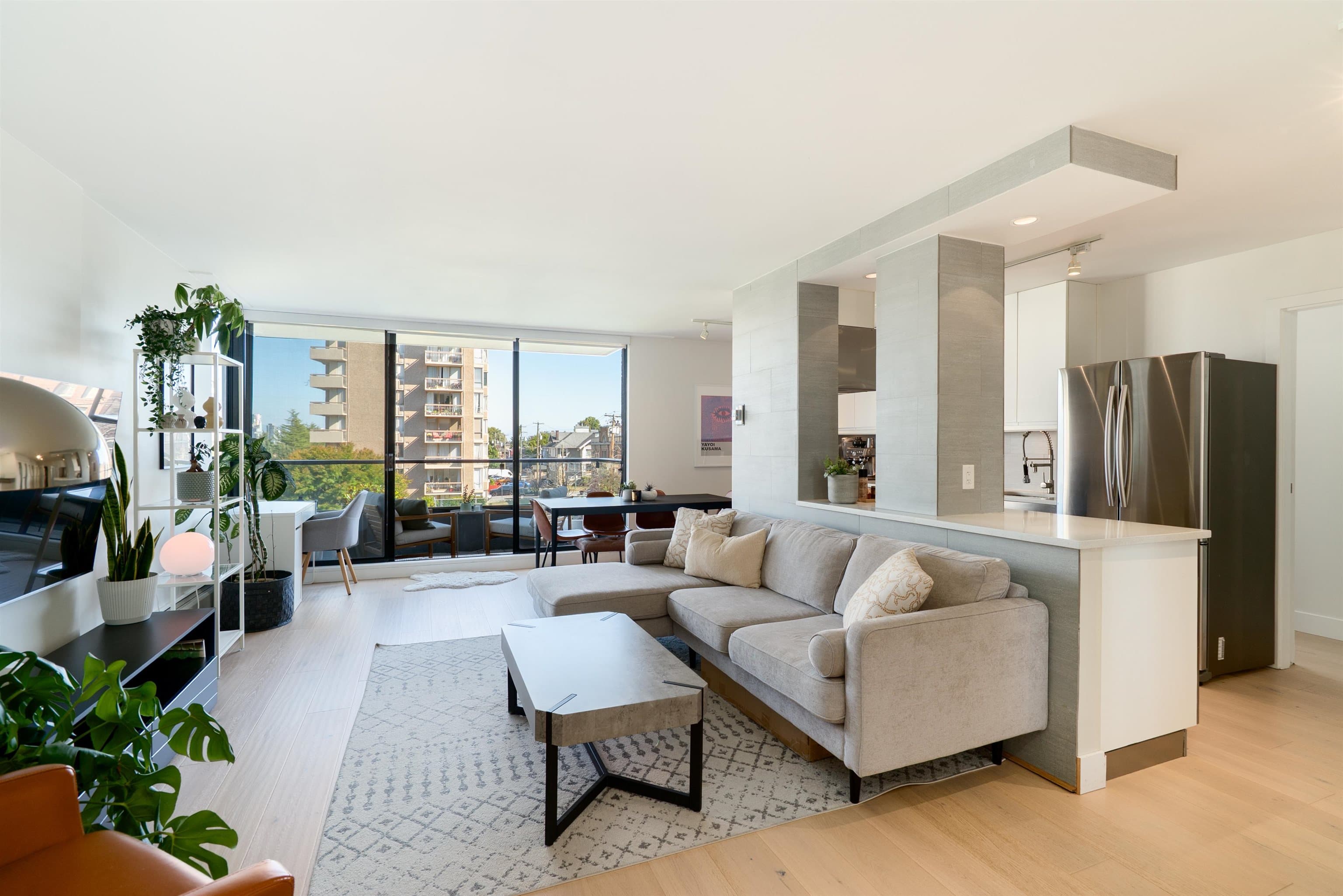 304 - 2370 W 2nd Avenue, Vancouver