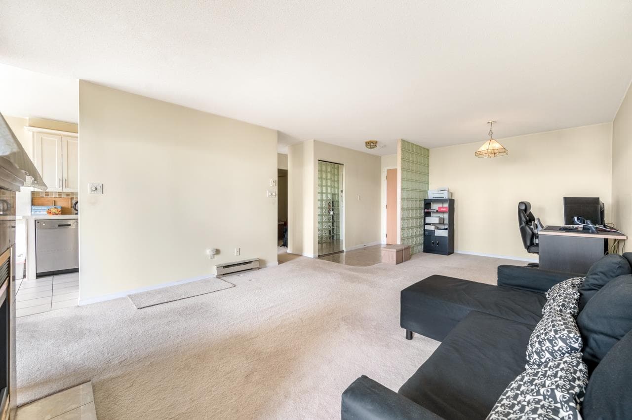 840 - 4825 Hazel Street, Burnaby, V5H 4N4 — photo 4
