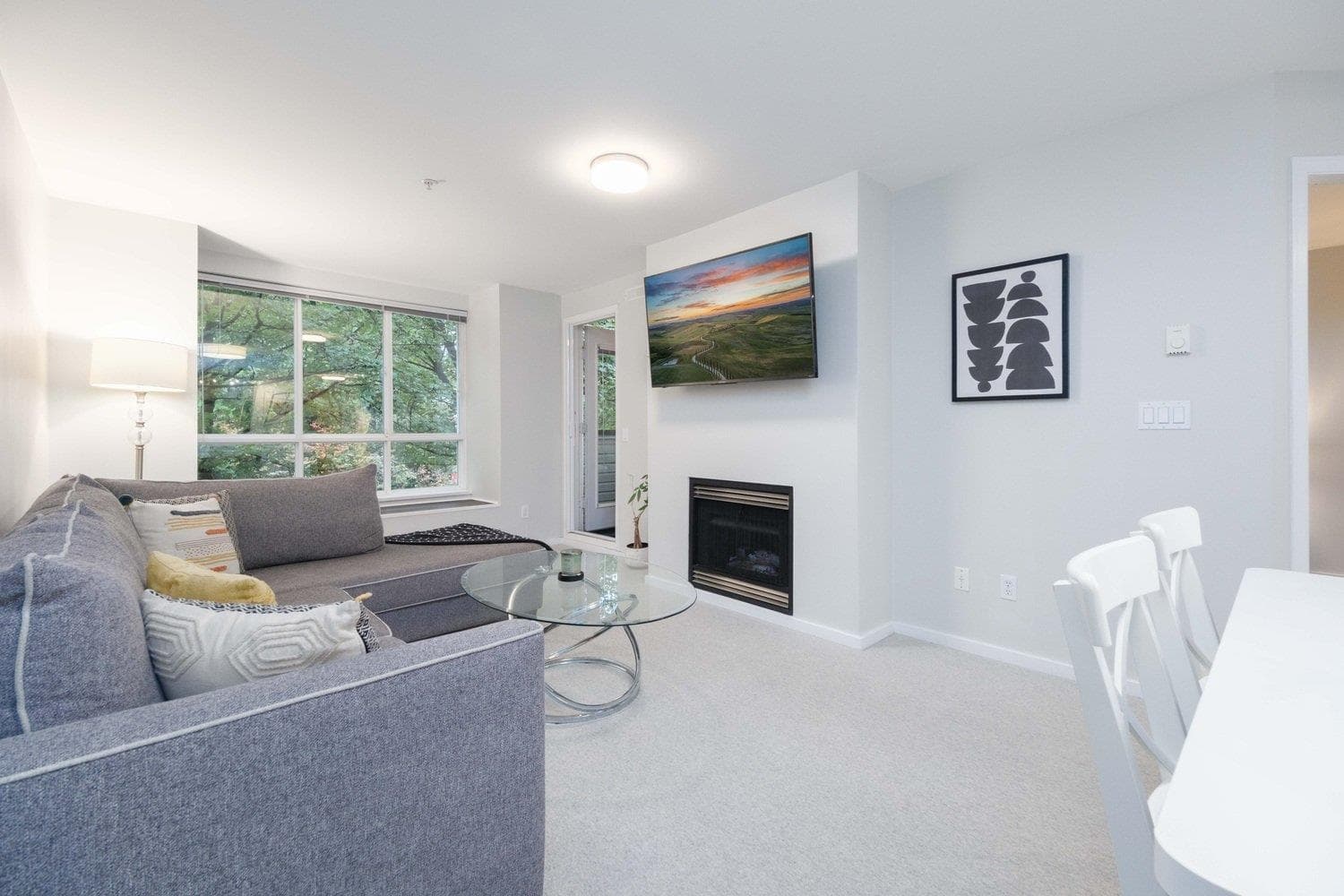 201 - 1111 Lynn Valley Road, North Vancouver, V7J 3V4 — photo 3