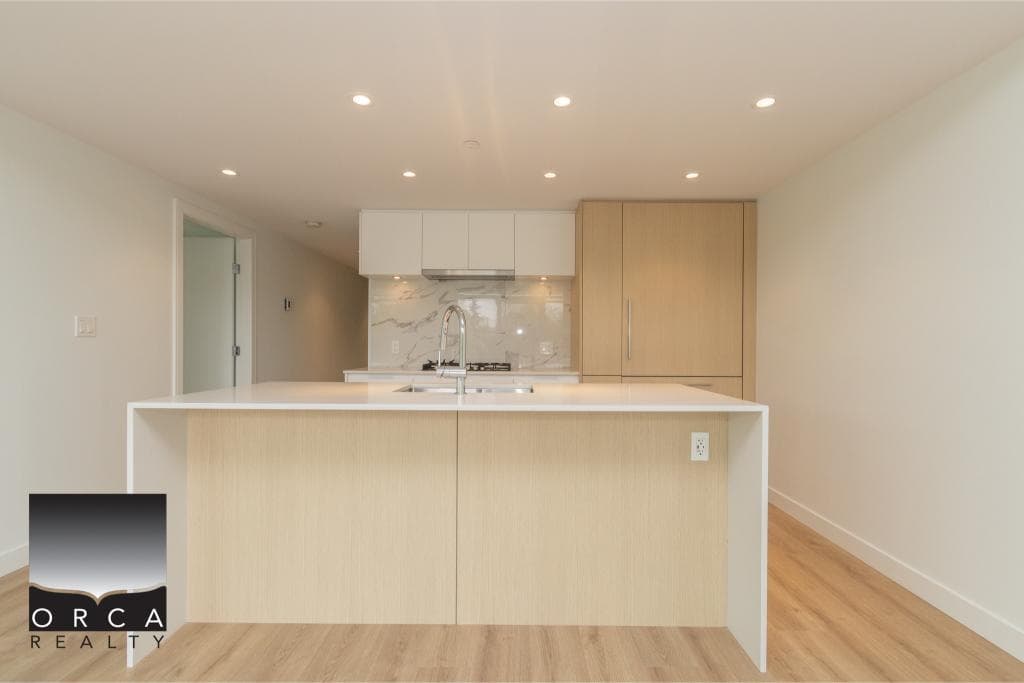 602 - 1500 Fern Street, North Vancouver, V7J 0E6 — photo 2