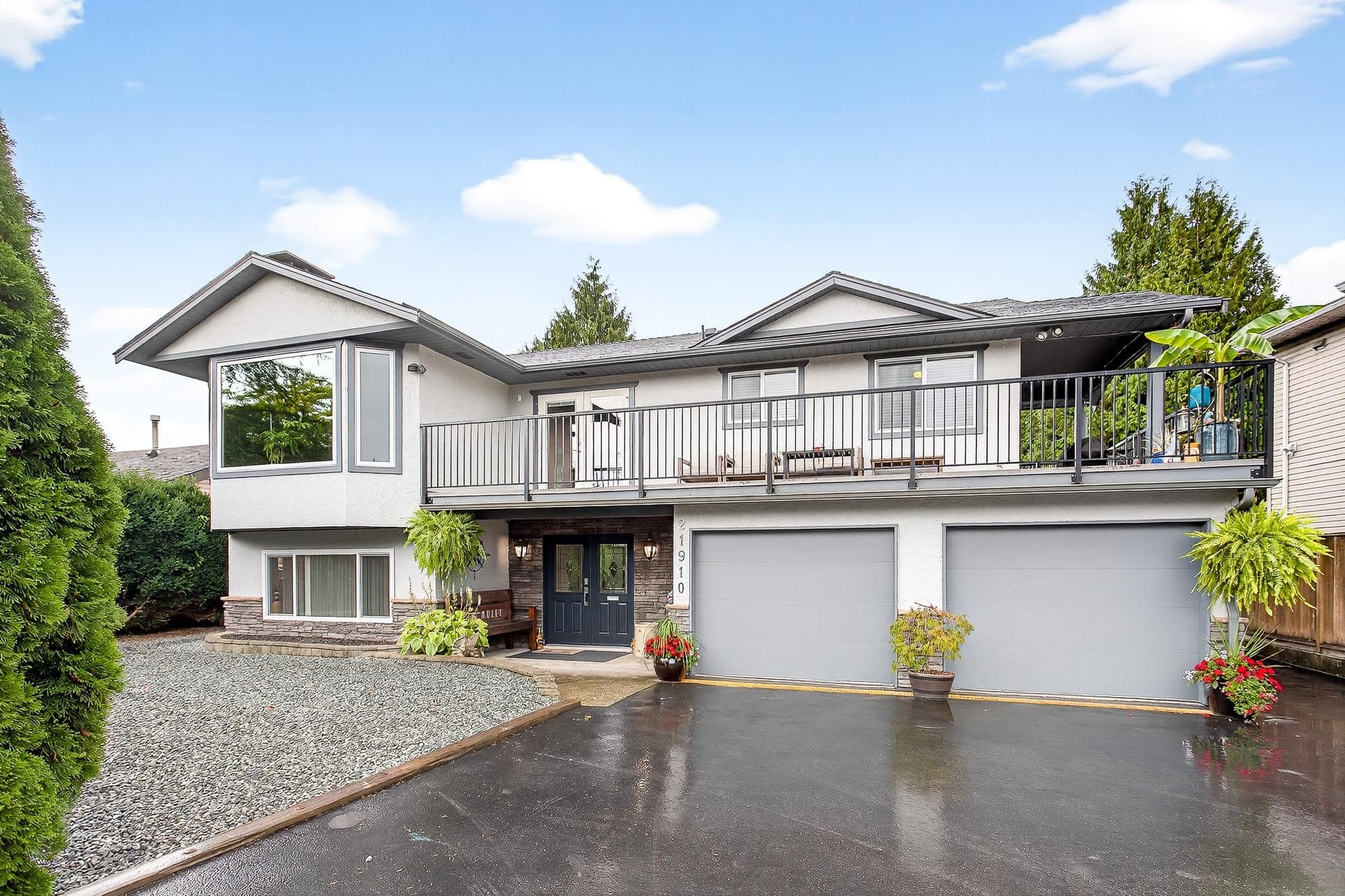 21910 Wicklow Way, Maple Ridge