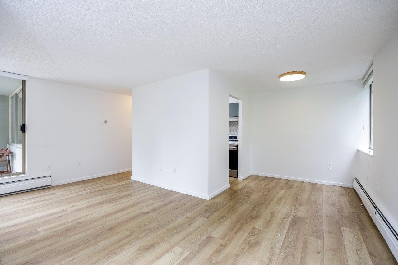304 - 2008 Fullerton Avenue, North Vancouver, V7P 3G7 — photo 3