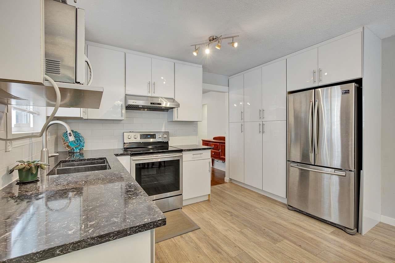 11820 Staples Crescent, Delta, V4E 2T7 — photo 3