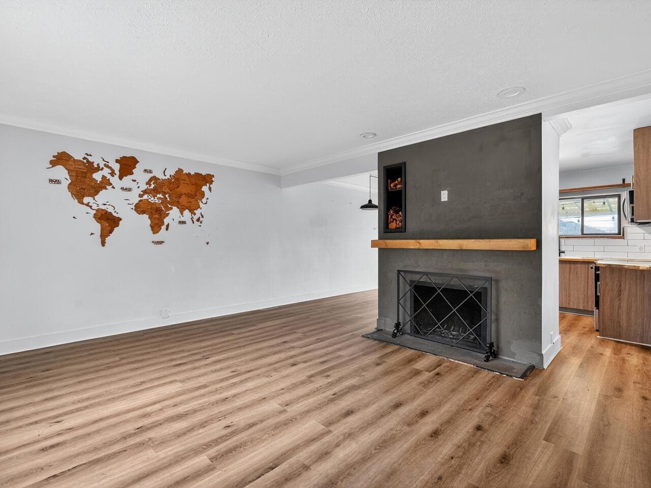 7259 Barnet Road, Burnaby, V5A 1E3 — photo 3