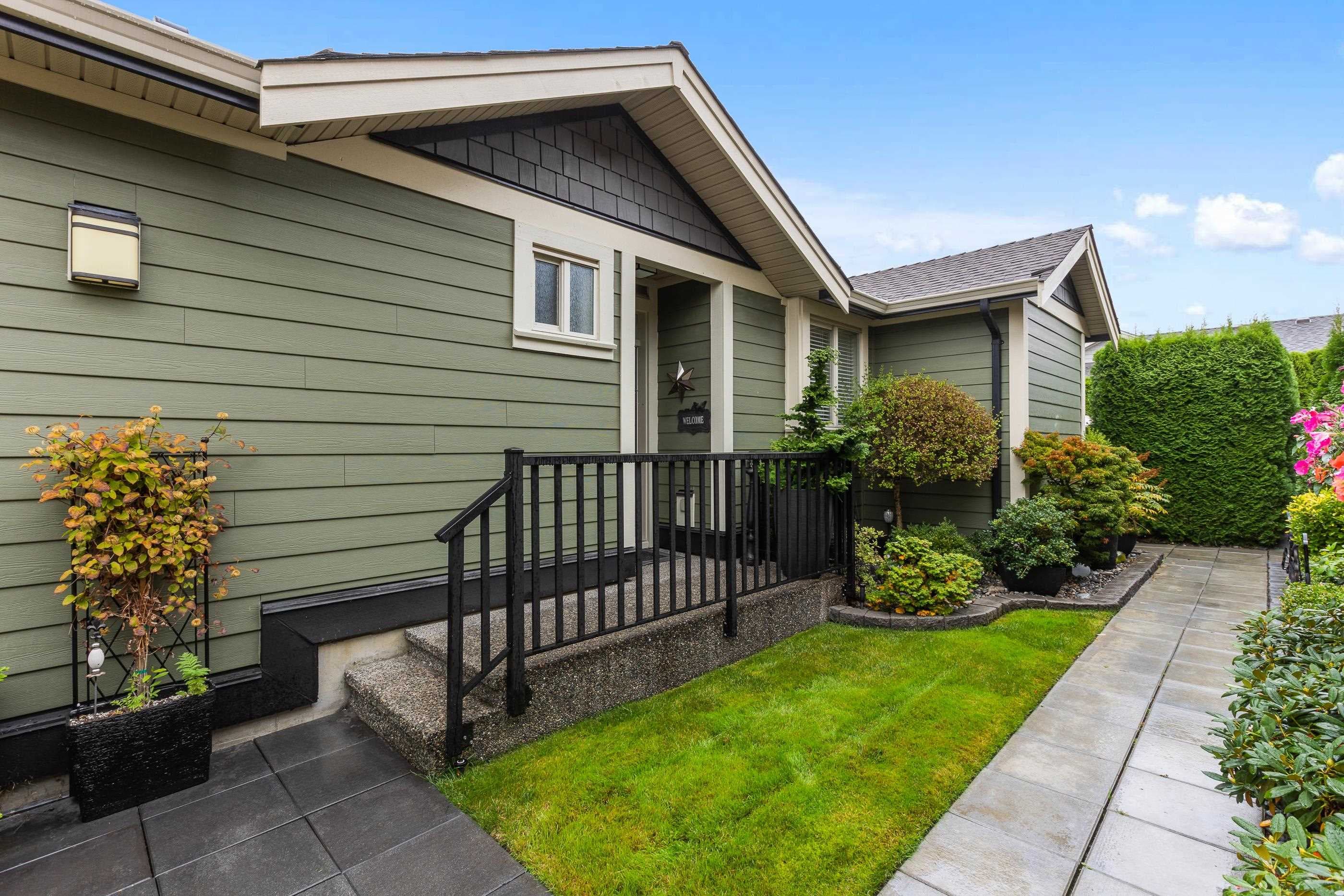 22 - 350 174 Street, Surrey, V3Z 2N8 — photo 3