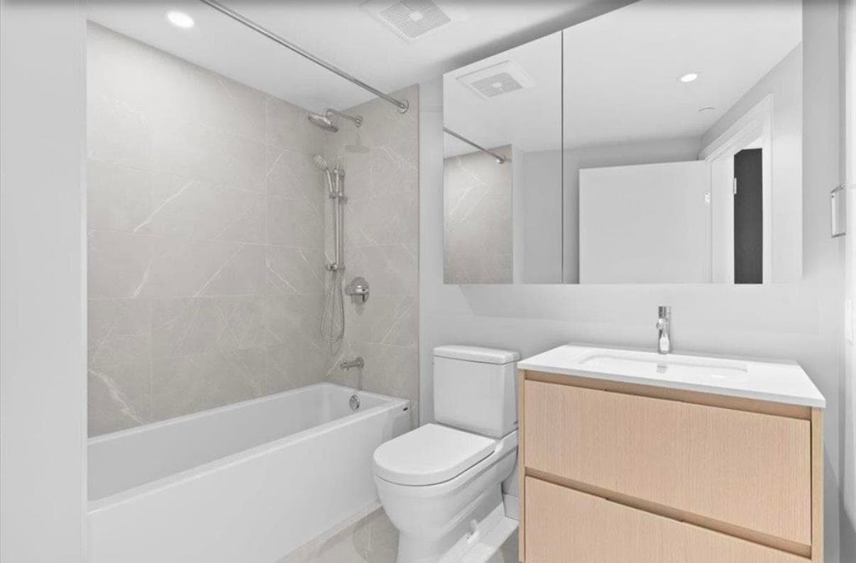 1808 - 1500 Fern Street, North Vancouver, V7J 0E6 — photo 5