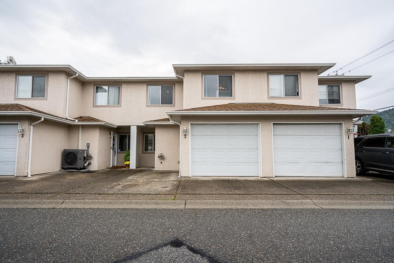 2 - 5536 Vedder Road, Chilliwack, V2R 3X5 — photo 2