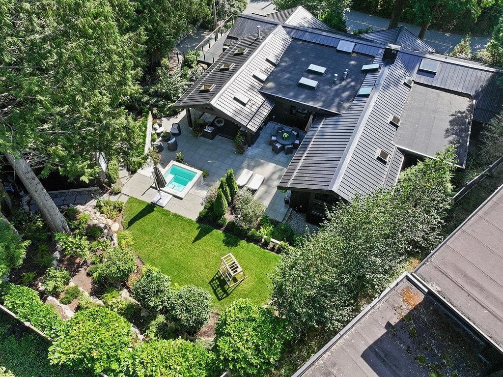 4645 Caulfeild Drive, West Vancouver, V7W 1E9 — photo 4