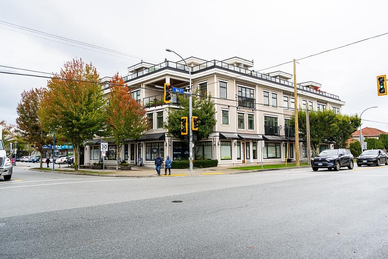 6 - 3993 Chatham Street, Richmond — sold