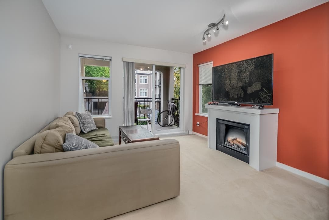 315 - 4788 Brentwood Drive, Burnaby, V5C 0C5 — photo 2