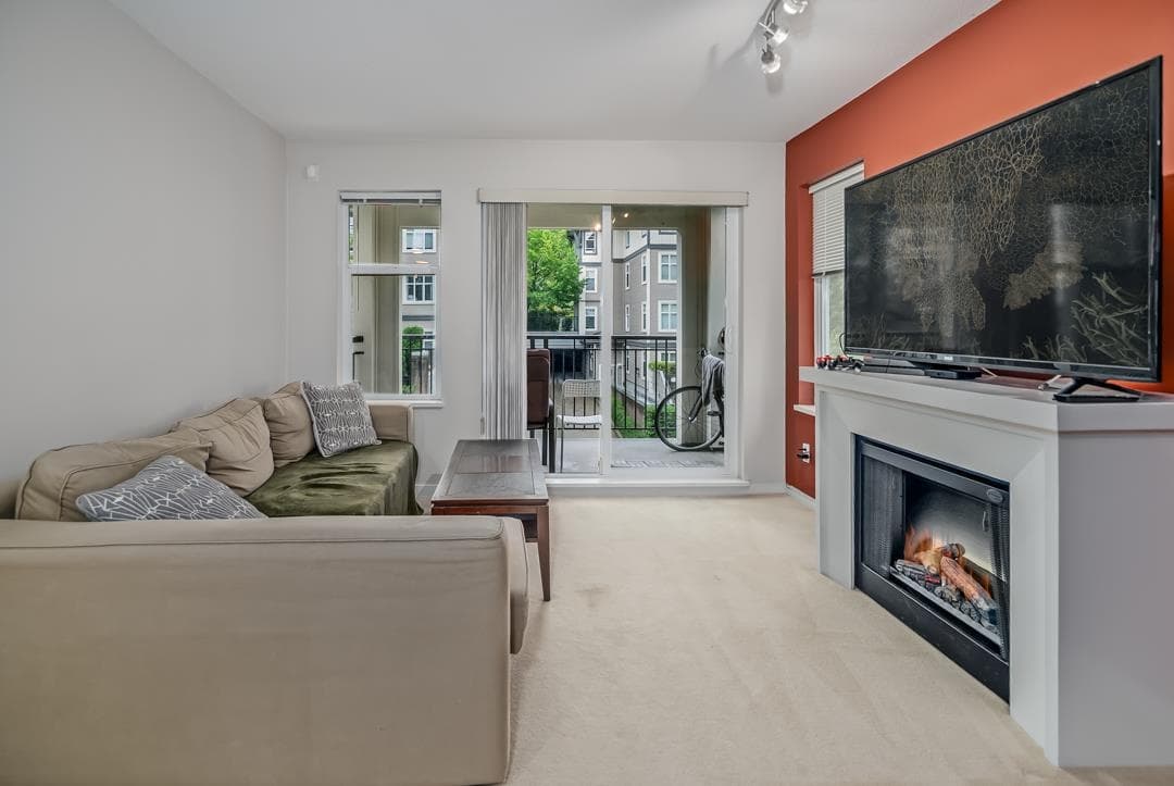 315 - 4788 Brentwood Drive, Burnaby, V5C 0C5 — photo 3