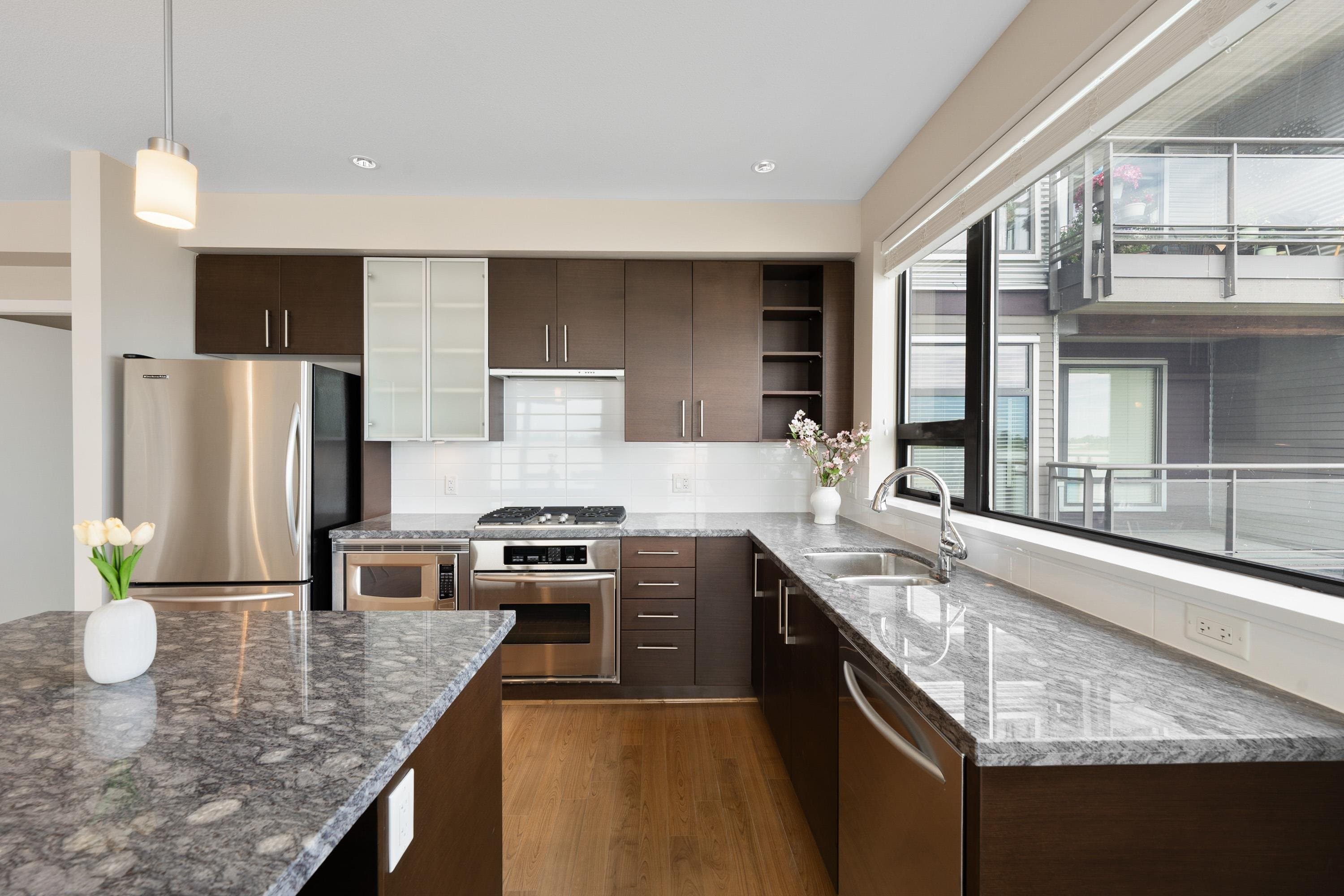 311 - 14300 Riverport Way, Richmond, V6W 0A4 — photo 5