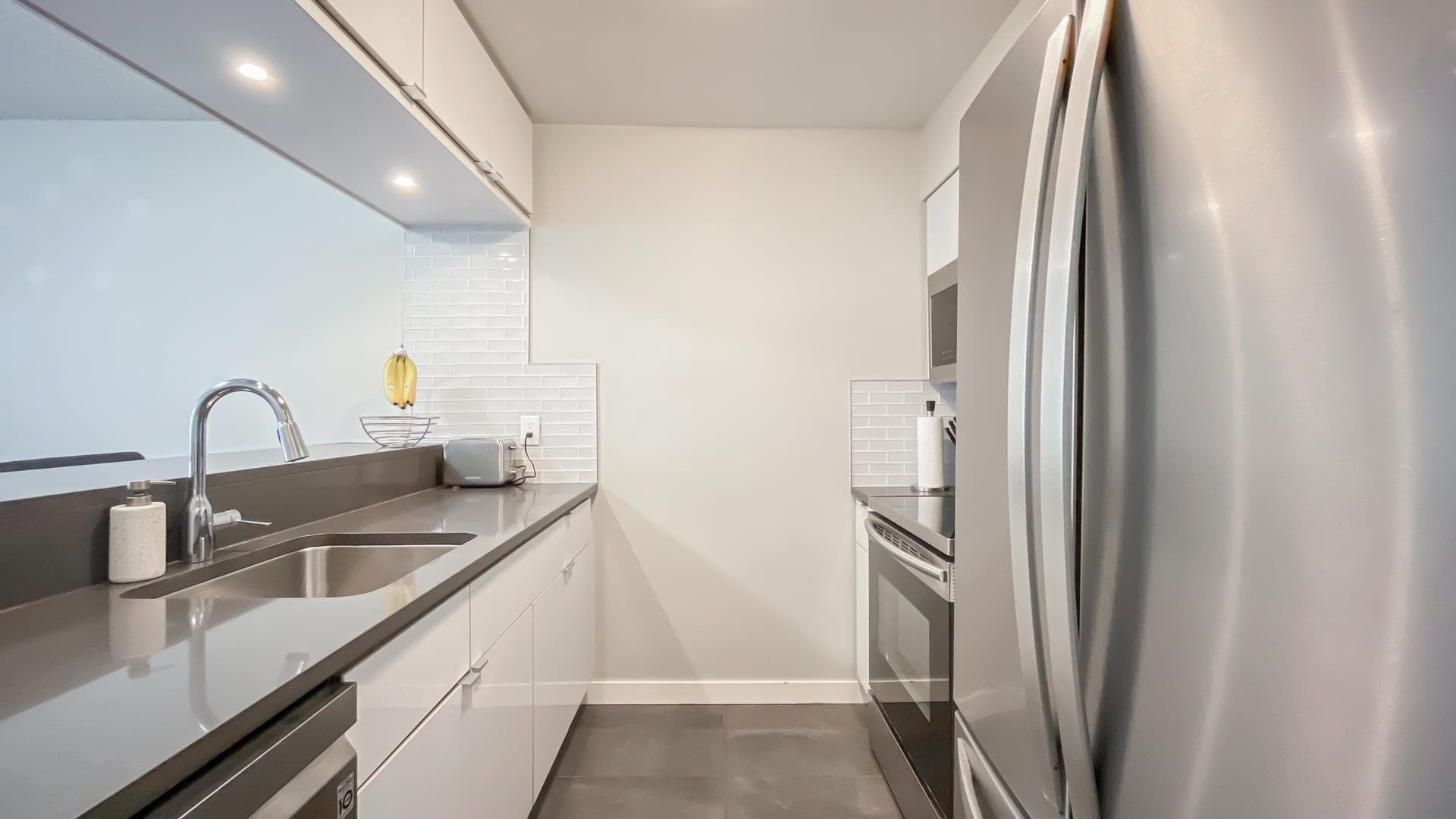 110 - 9270 Salish Court, Burnaby, V3J 7C4 — photo 4