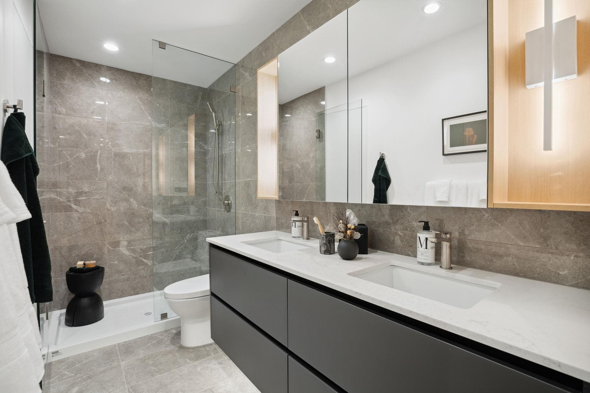 131 - 2050 Glenaire Drive, North Vancouver, V7P 1Y3 — photo 4