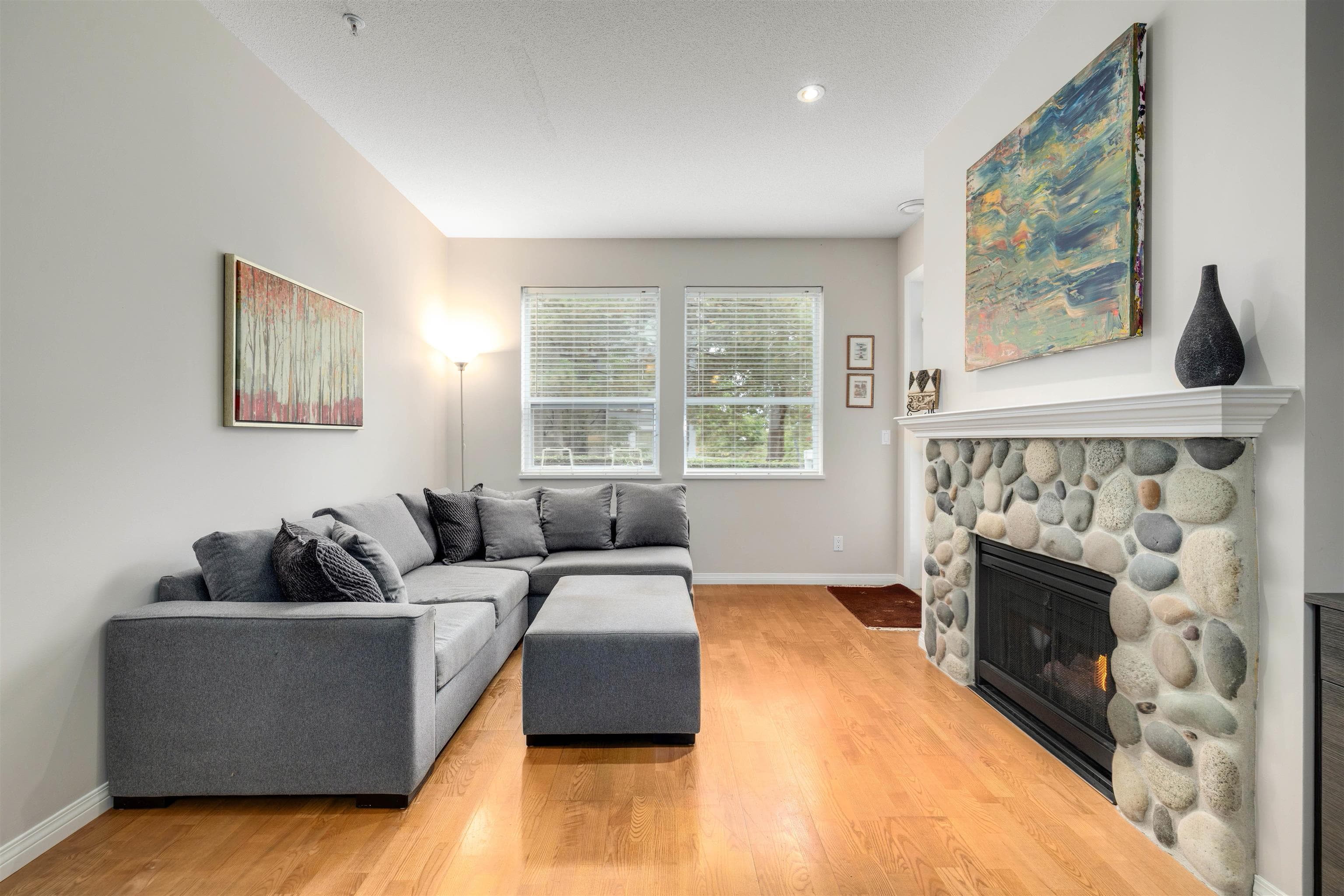 121 - 12931 Railway Avenue, Richmond, V7E 6M5 — photo 4