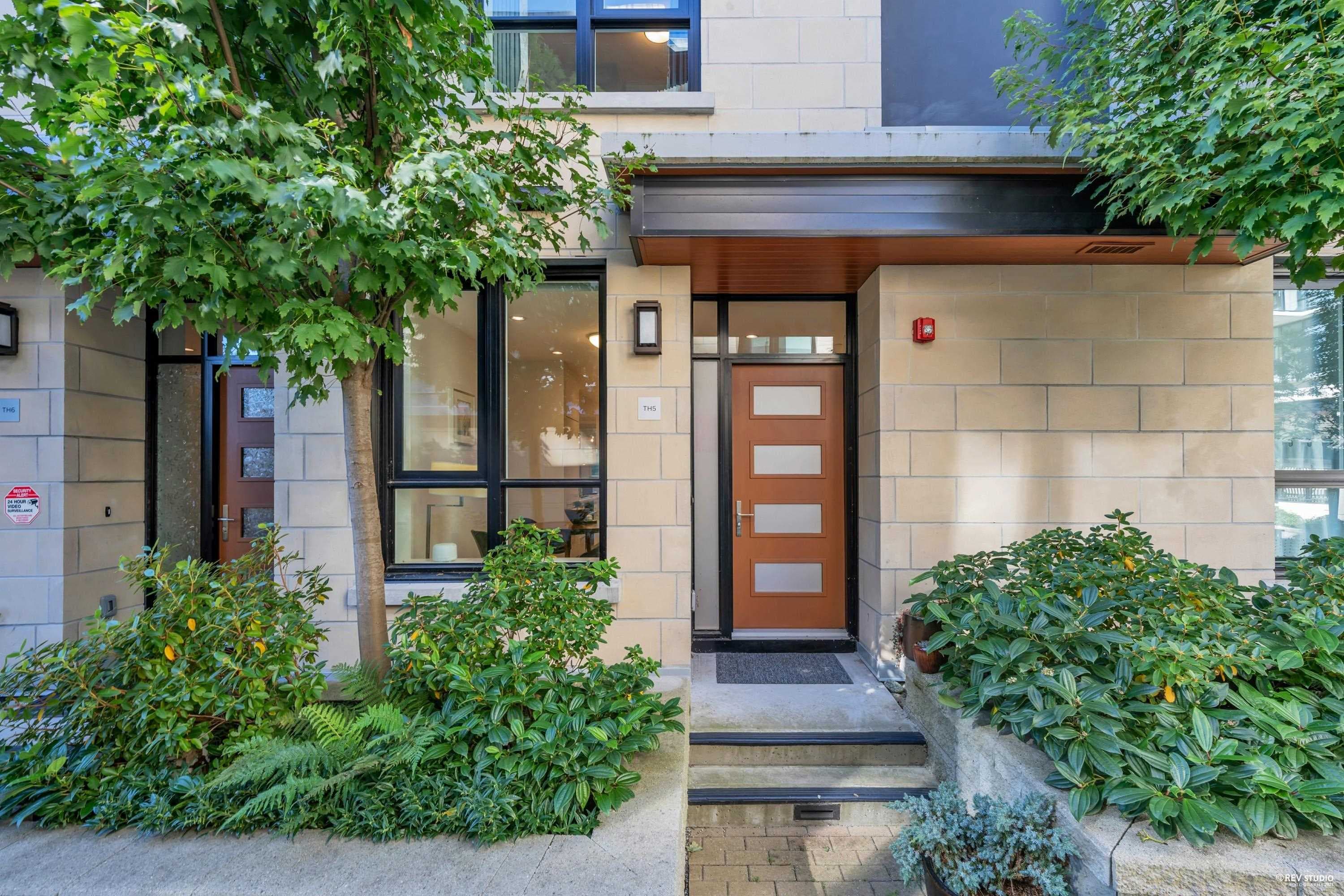TH-5 - 5410 Shortcut Road, Vancouver, V6T 0C8 — photo 2