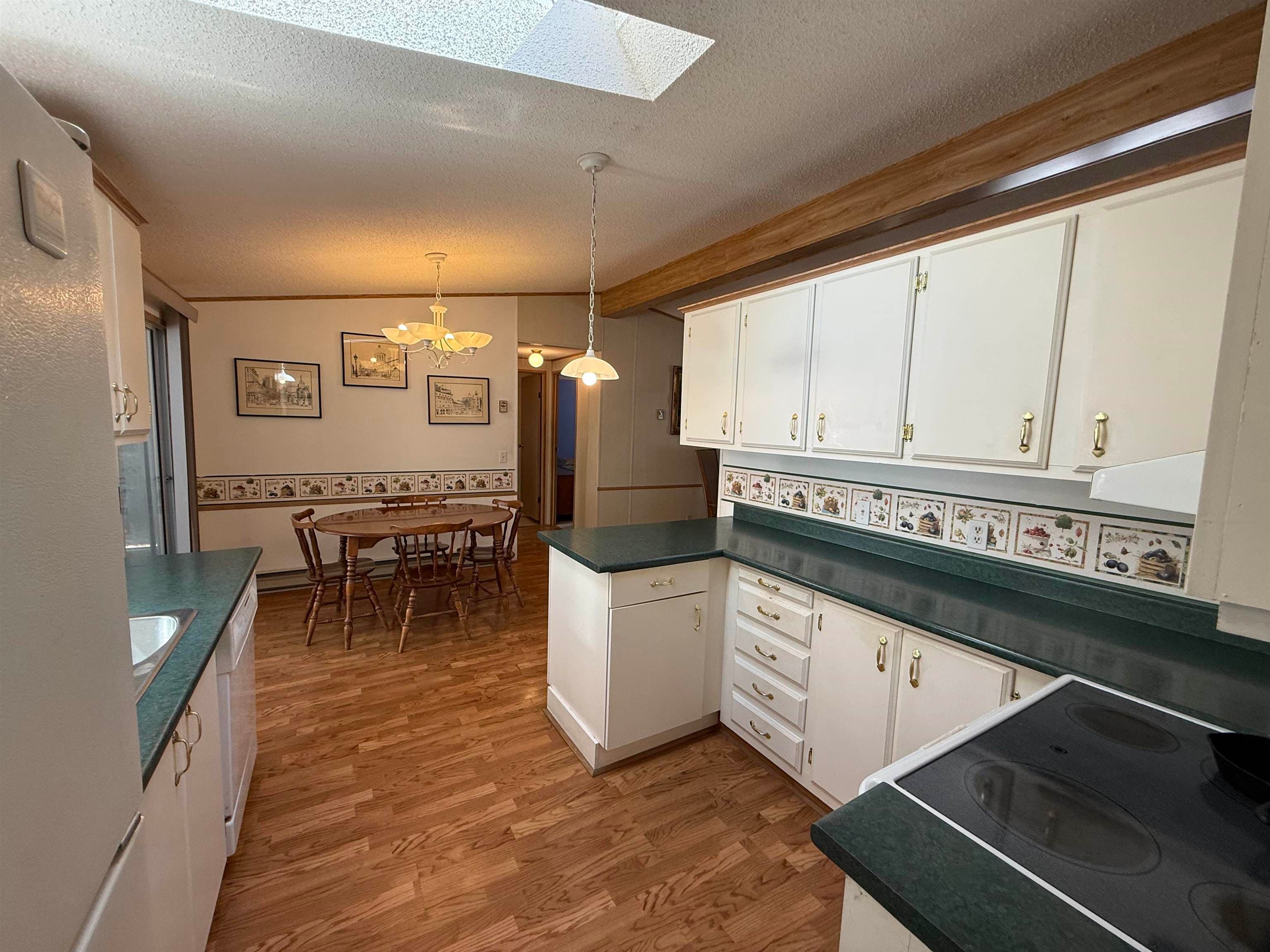 29 - 4116 Browning Road, Sechelt, V7Z 0A3 — photo 2