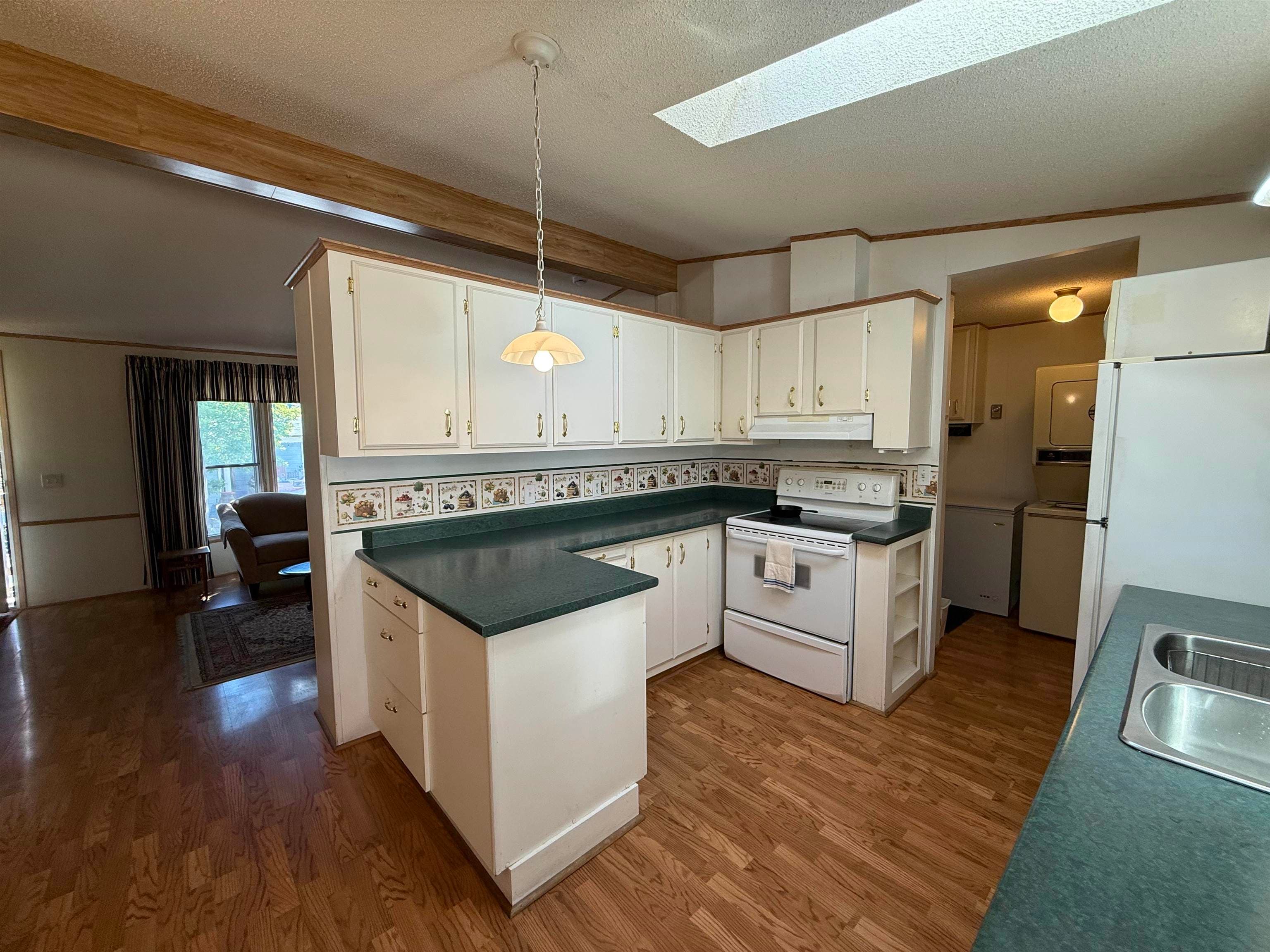 29 - 4116 Browning Road, Sechelt, V7Z 0A3 — photo 3