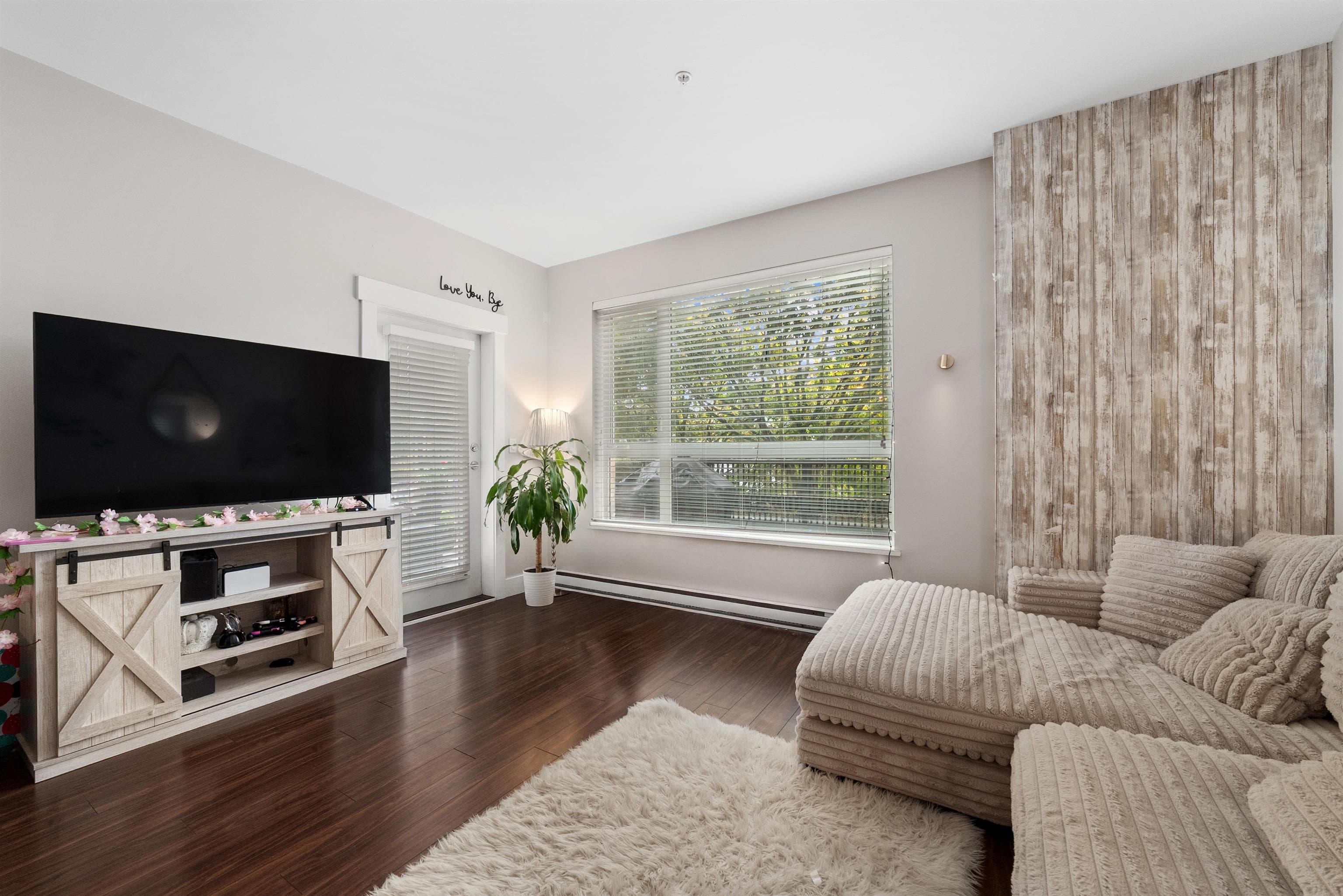 101 - 2351 Kelly Avenue, Port Coquitlam, V3C 0C6 — photo 2