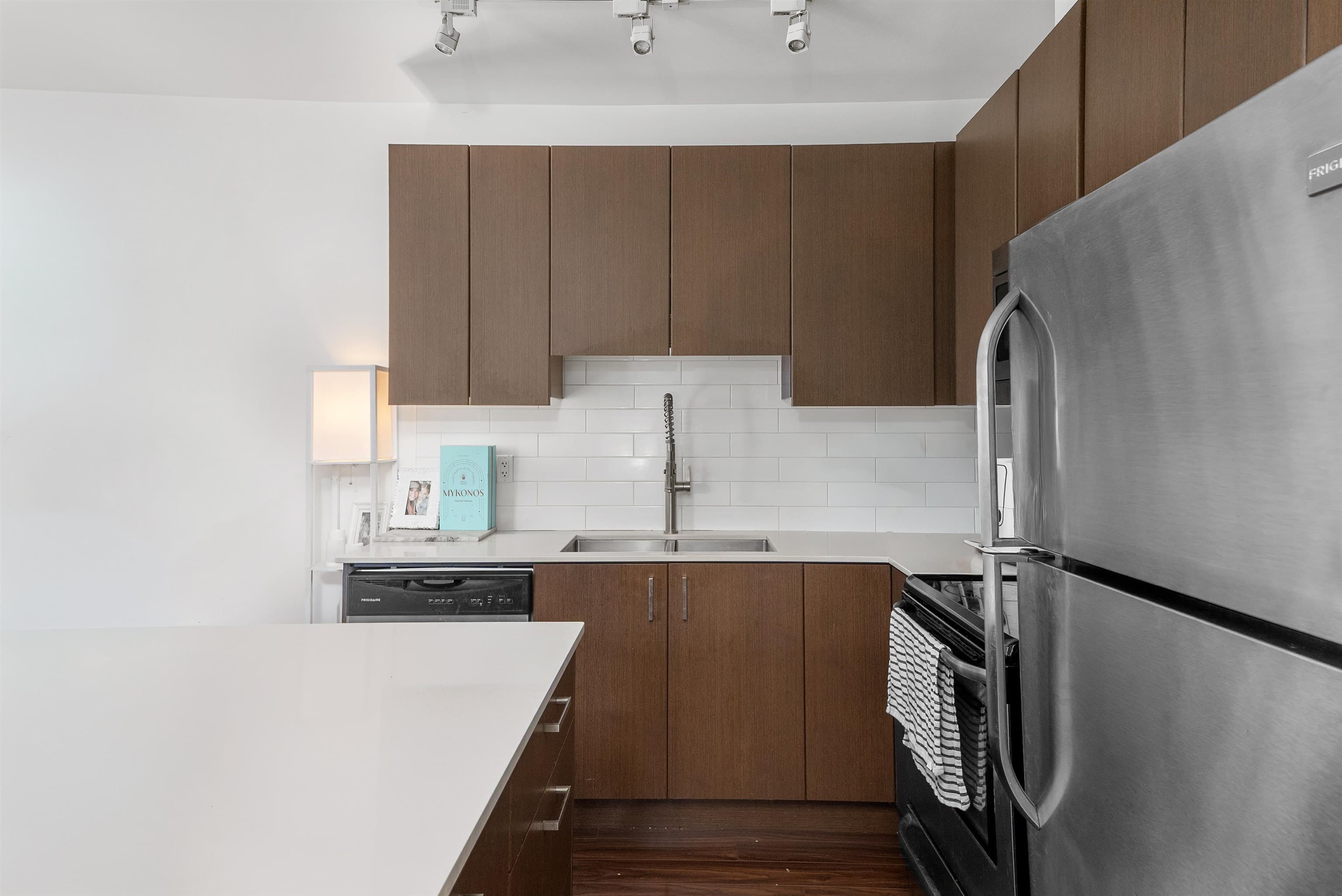 101 - 2351 Kelly Avenue, Port Coquitlam, V3C 0C6 — photo 5