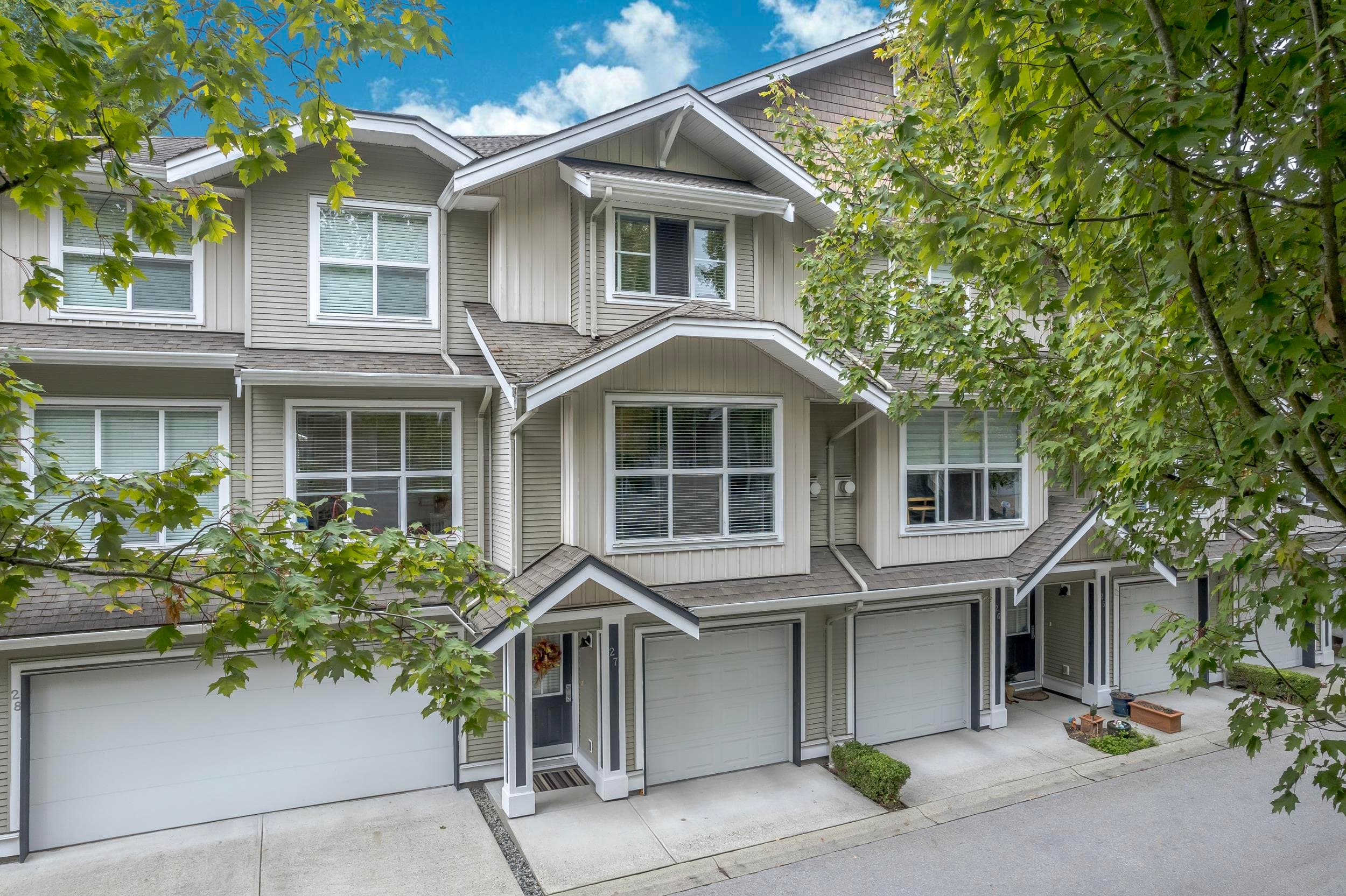27 - 20460 66 Avenue, Langley — sold