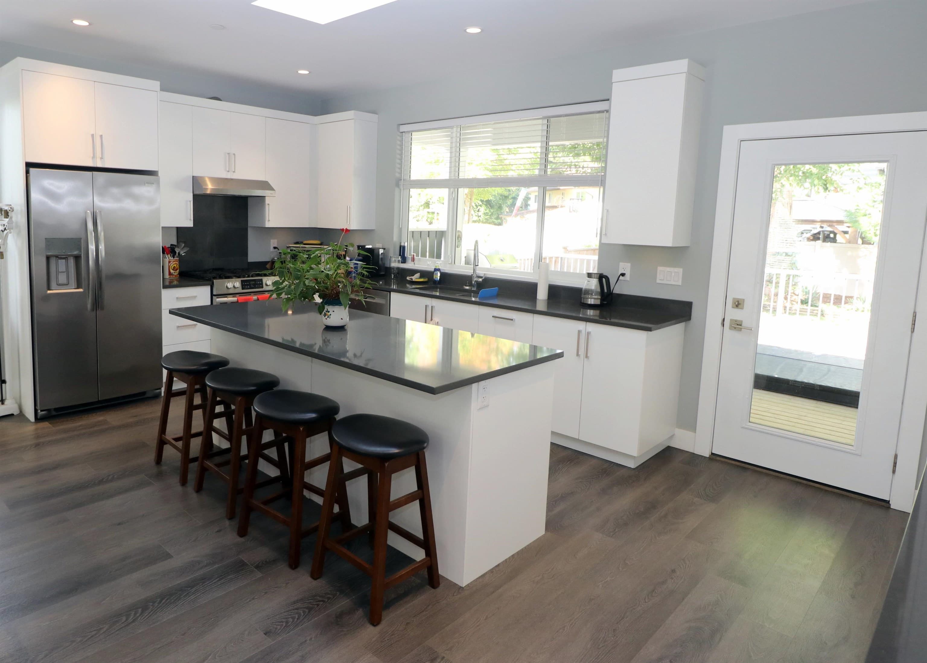2705 Davies Avenue, Port Coquitlam, V3C 2K1 — photo 3