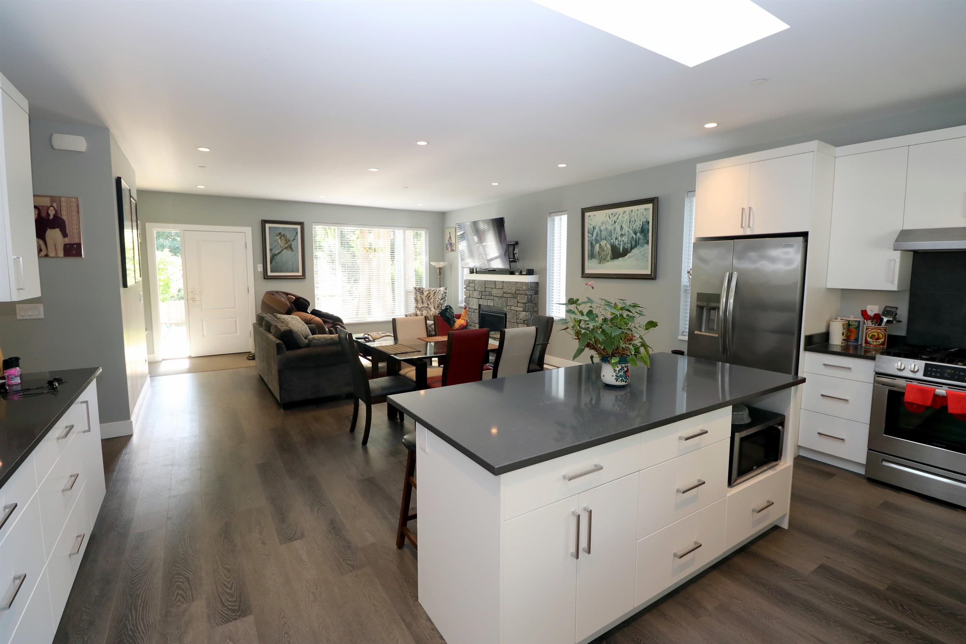 2705 Davies Avenue, Port Coquitlam, V3C 2K1 — photo 5