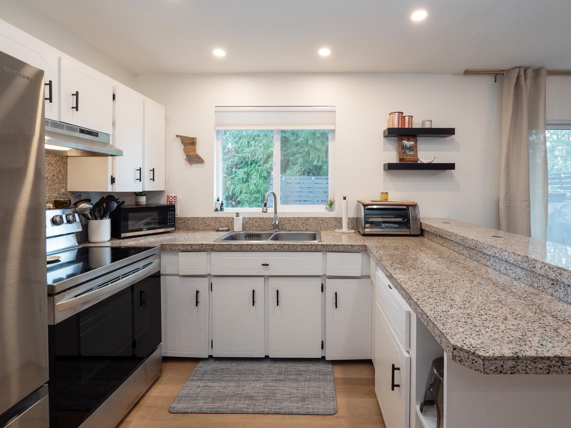 617 Gower Point Road, Gibsons, V0N 1V8 — photo 4