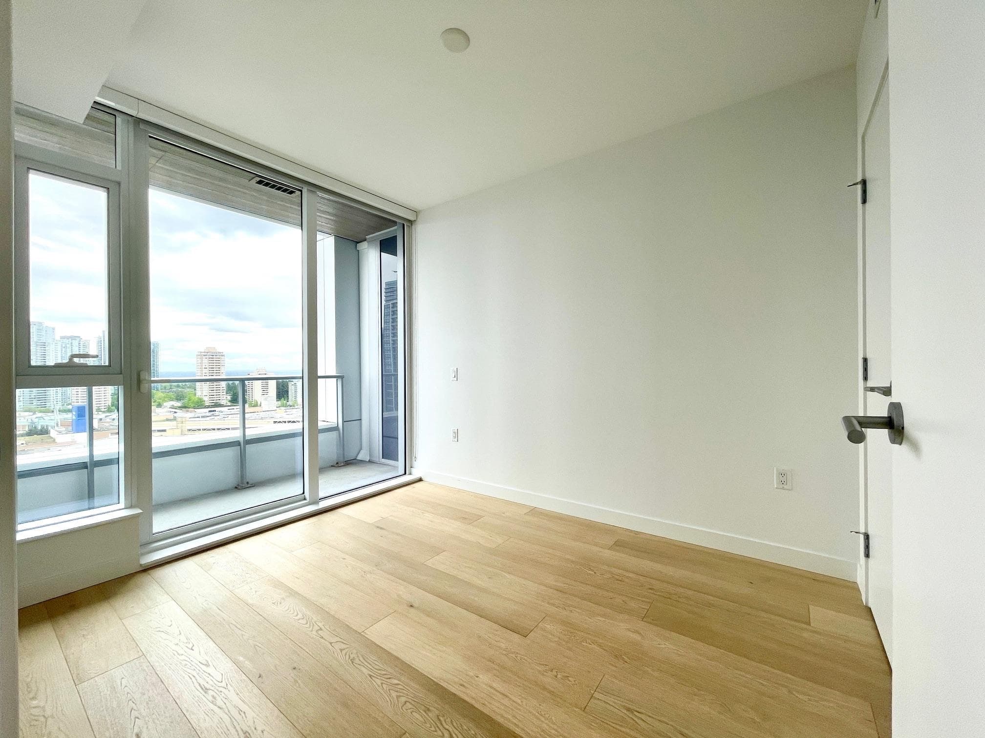 1901 - 6000 Mckay Avenue, Burnaby, V5H 0K2 — photo 5