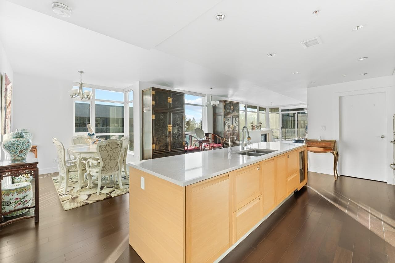 502 - 6080 Iona Drive, Vancouver, V6T 0A4 — photo 2