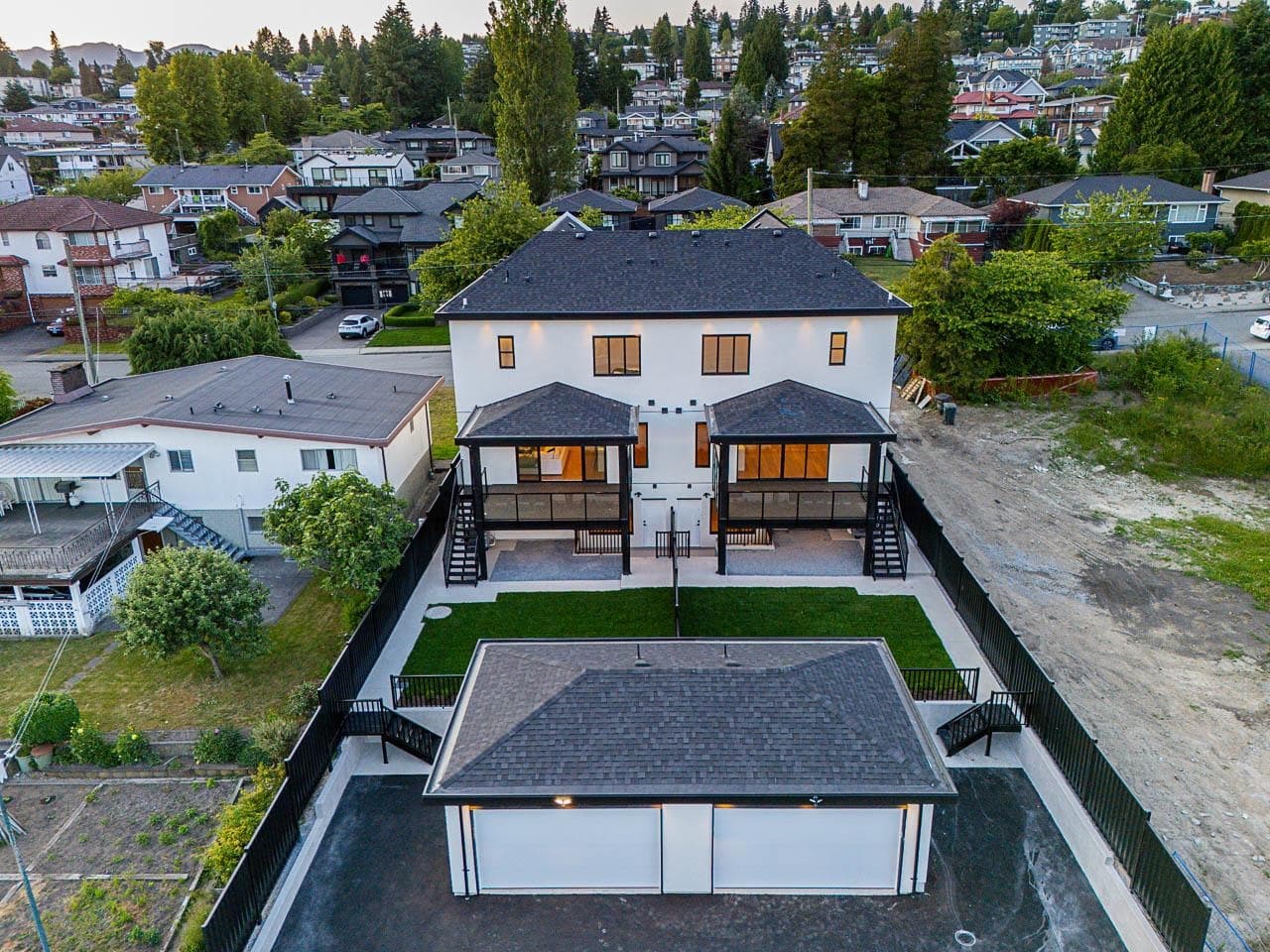 B - 5280 Venables Street, Burnaby, V5B 1Y1 — photo 5