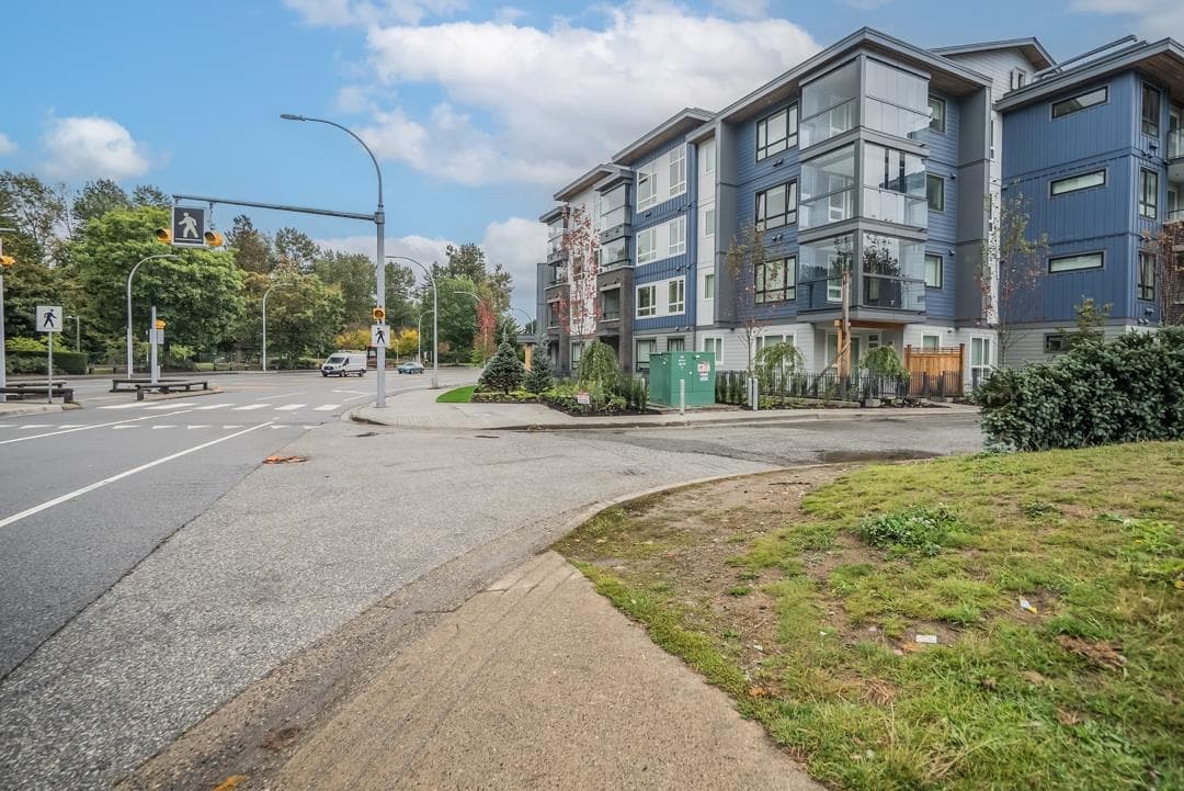 406 - 13788 76 Avenue, Surrey, V3W 3V9 — photo 4