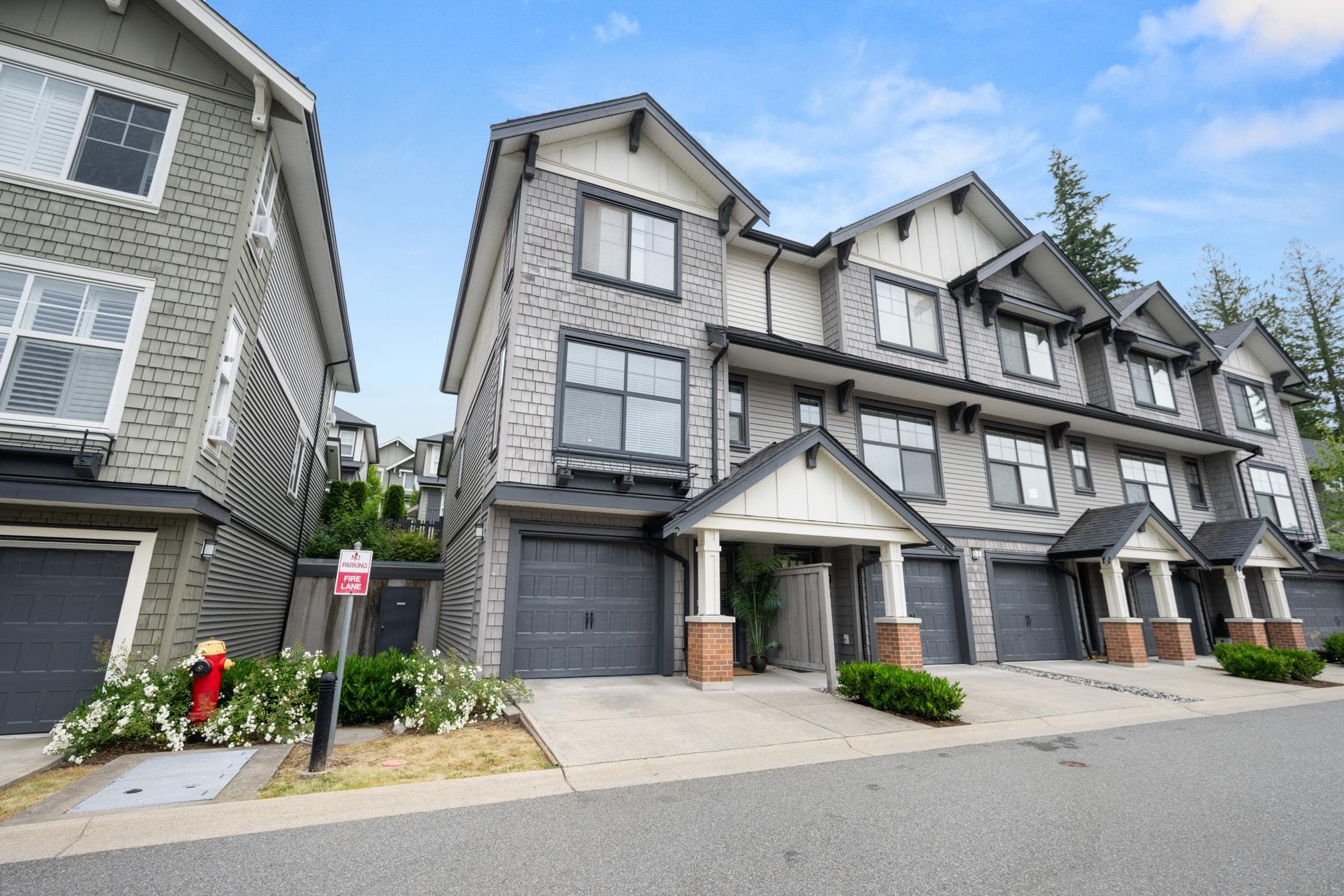 18 - 3461 Princeton Avenue, Coquitlam, V3E 0M2 — photo 2