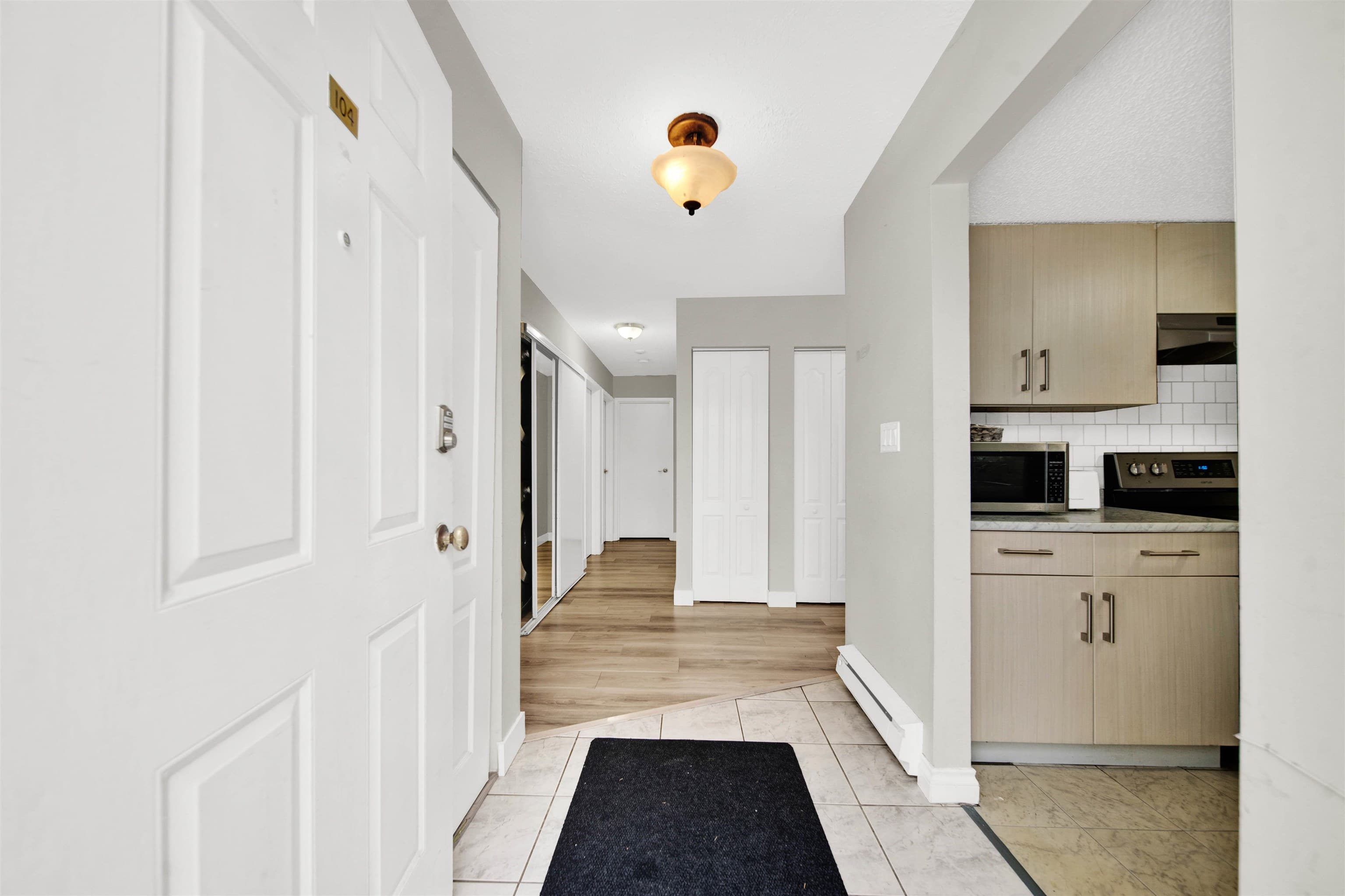 104 - 13275 70b Avenue, Surrey