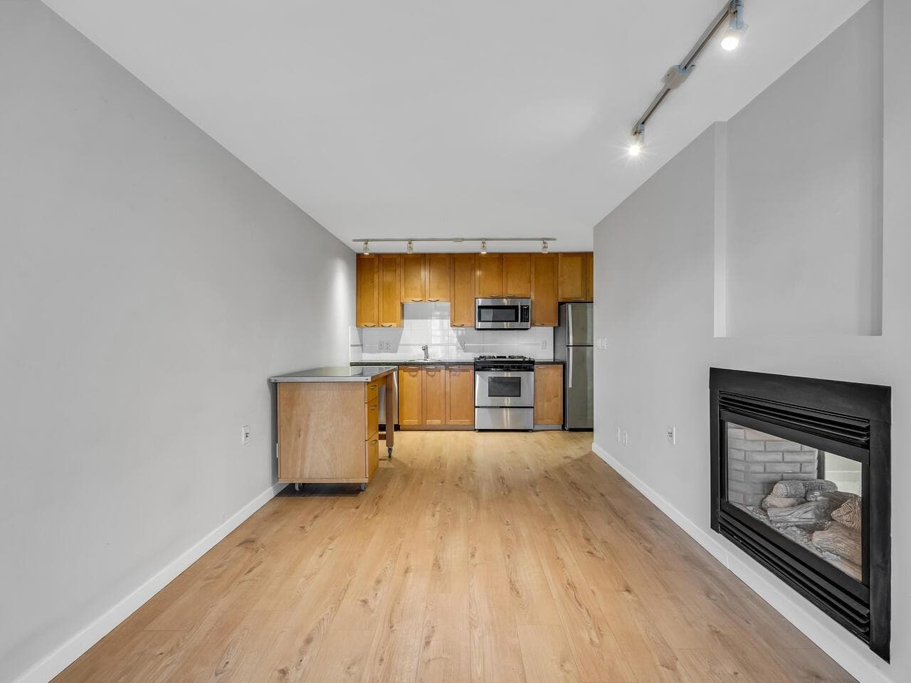 2104 - 969 Richards Street, Vancouver, V6B 1A8 — photo 5