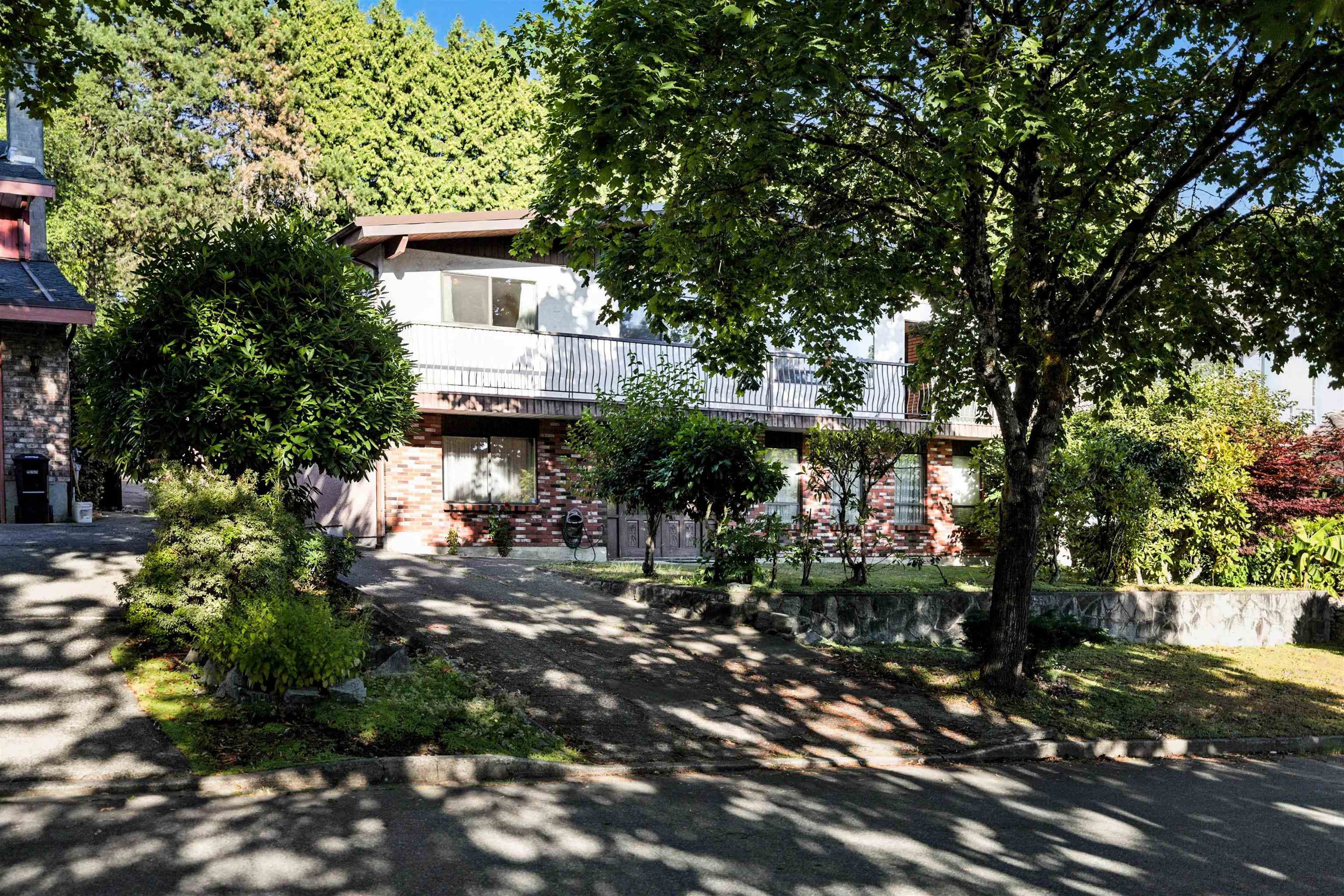 1362 Phillips Avenue, Burnaby