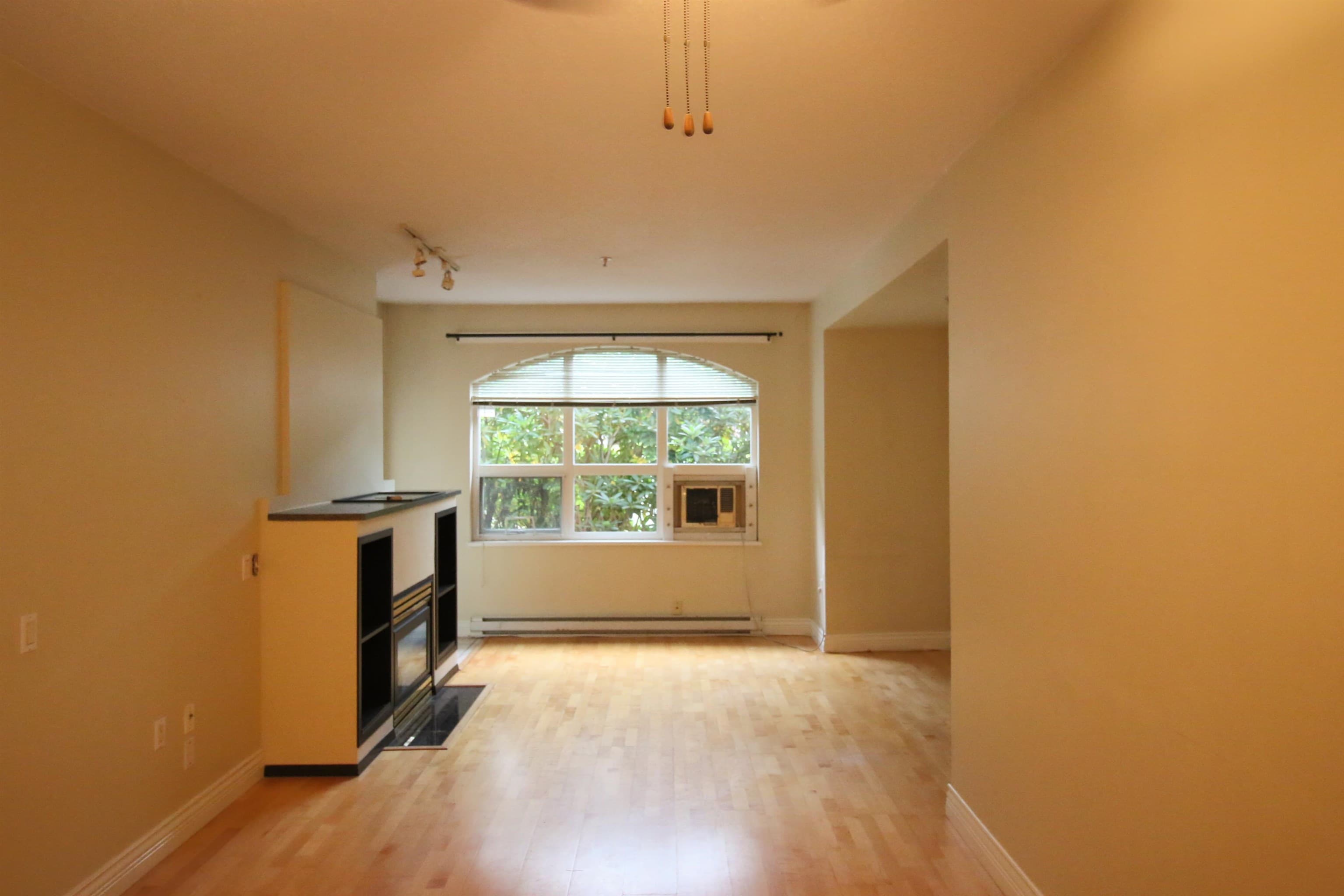 102 - 5888 Dover Crescent, Richmond, V7C 5R9 — photo 2