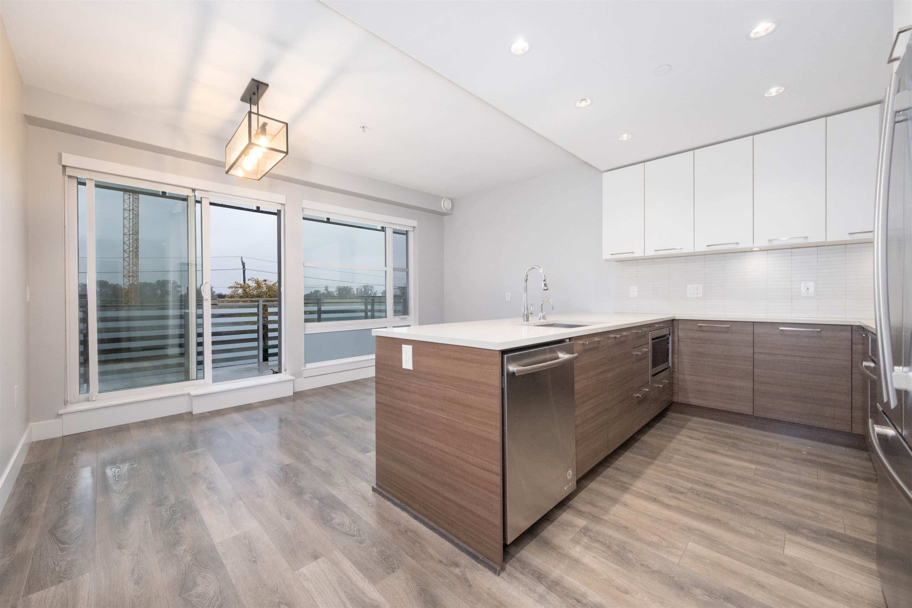 501 - 3488 Sawmill Crescent, Vancouver, V5S 0C7 — photo 3